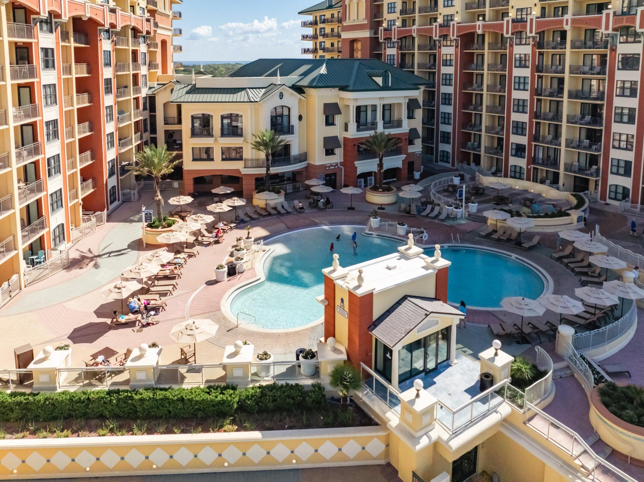EMERALD GRANDE - Residential