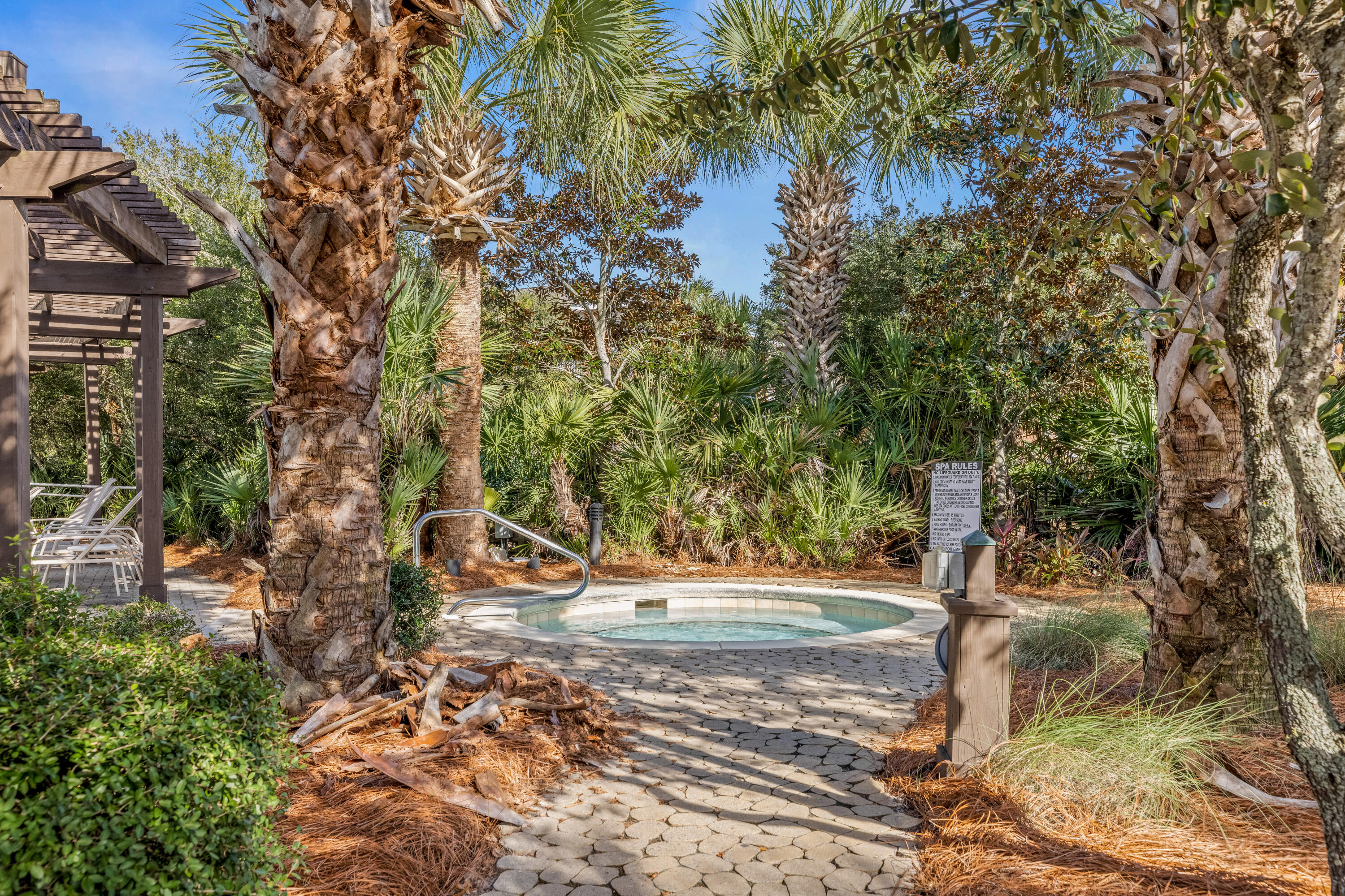 BEACH RESORT - Residential