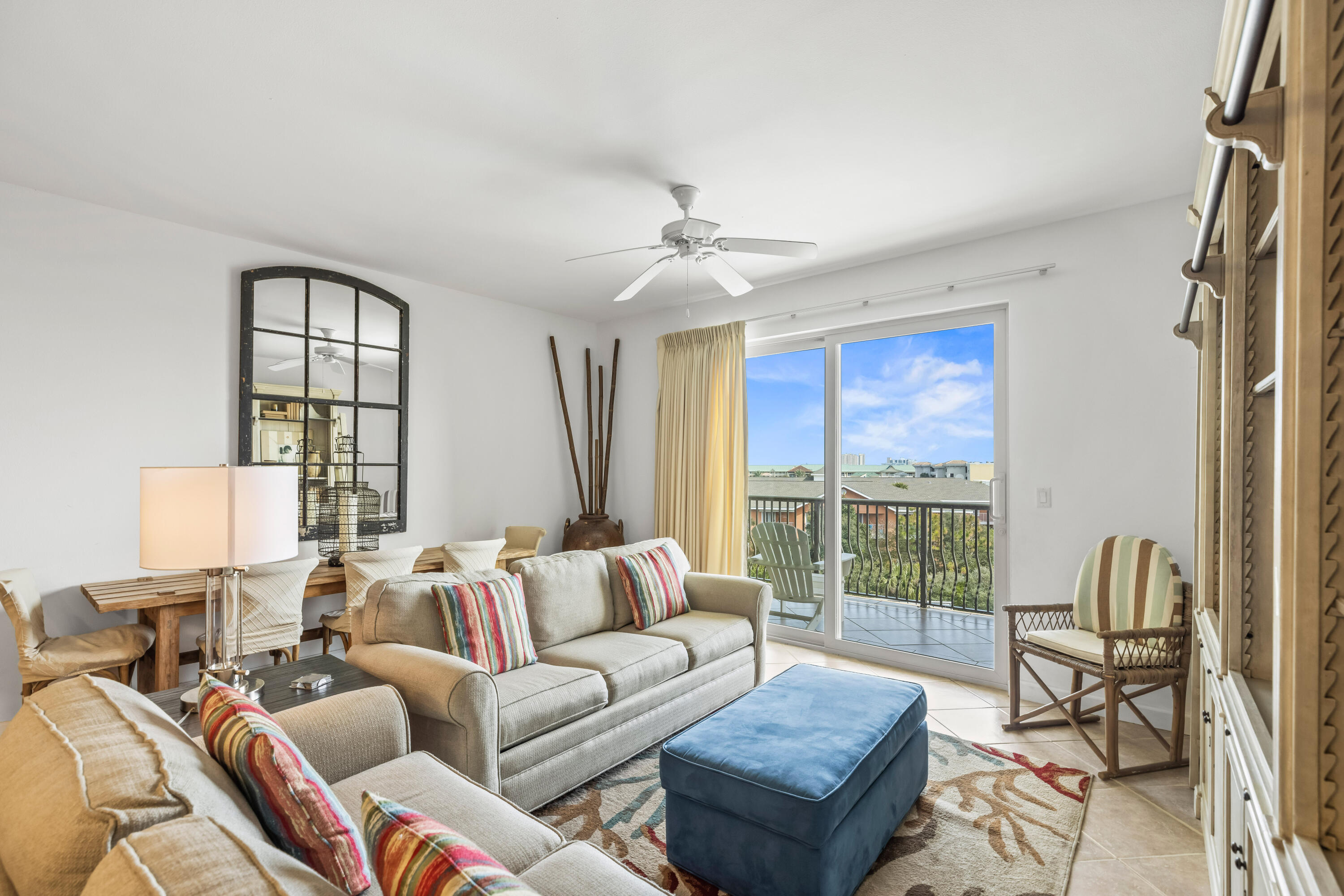 BEACH RESORT - Residential