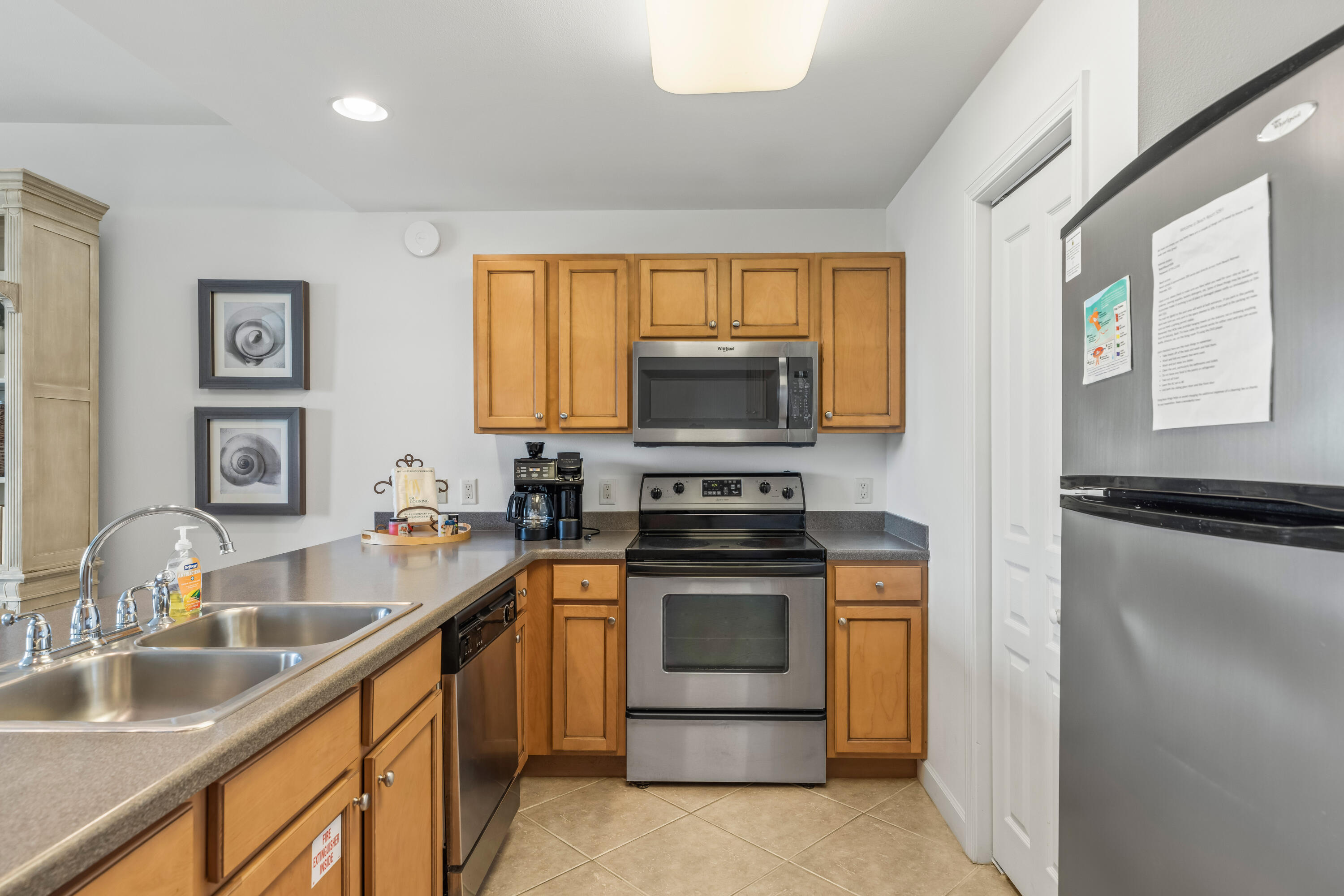 BEACH RESORT - Residential