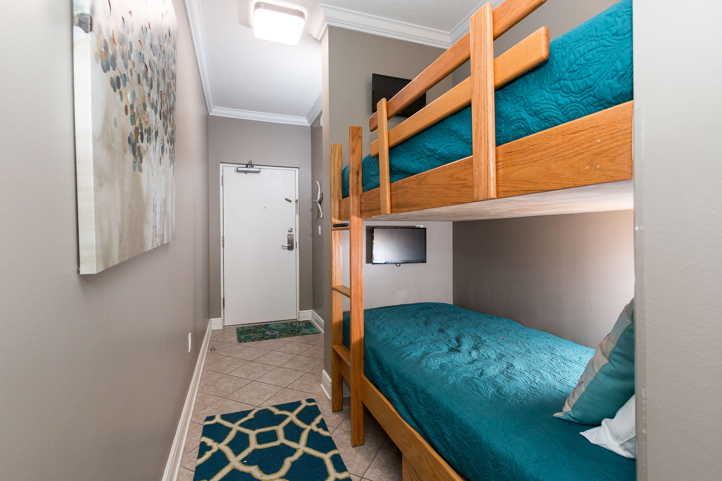 WATERS EDGE - Residential