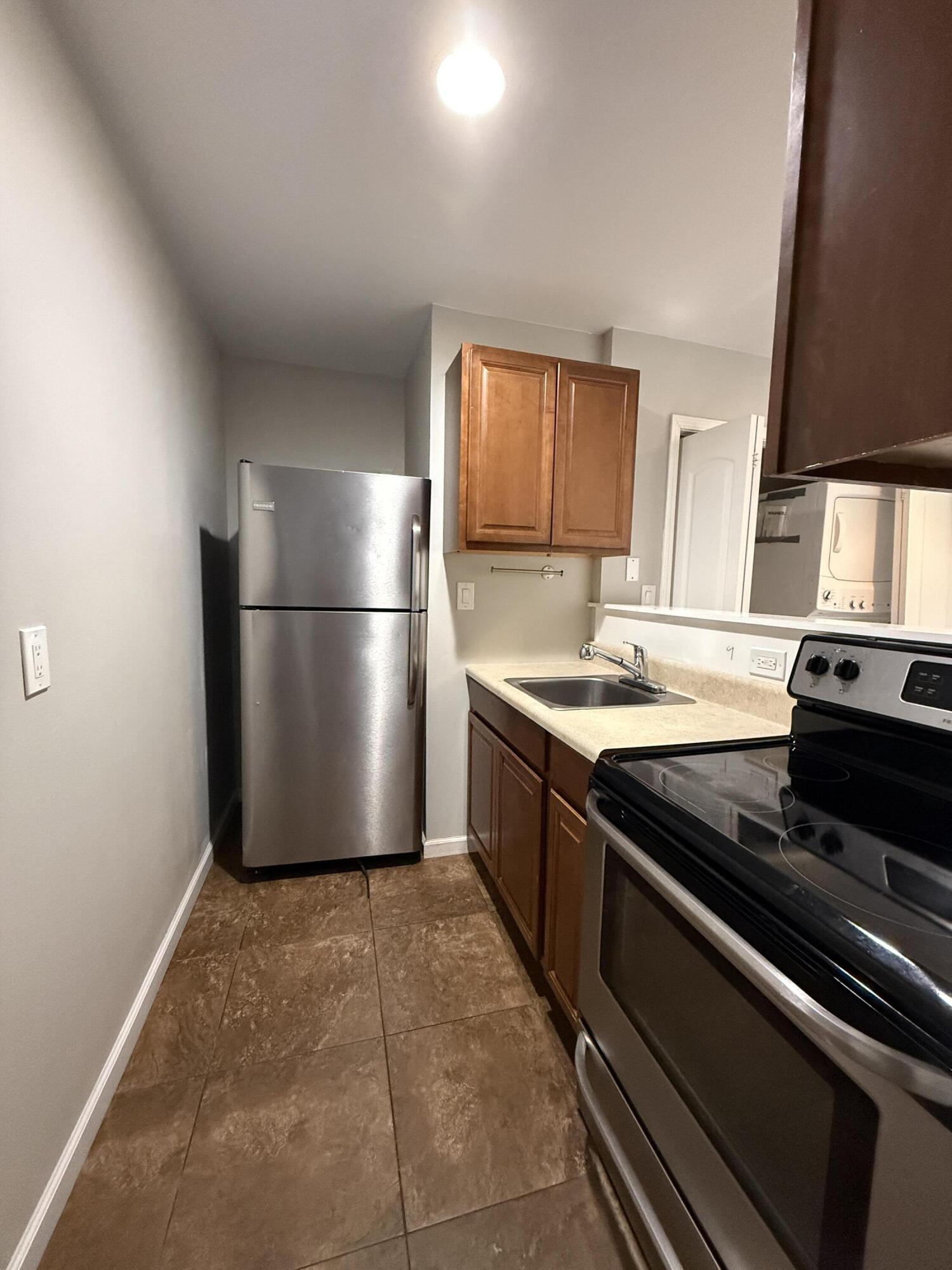 SPANISH VILLAS CONDO - Residential Lease