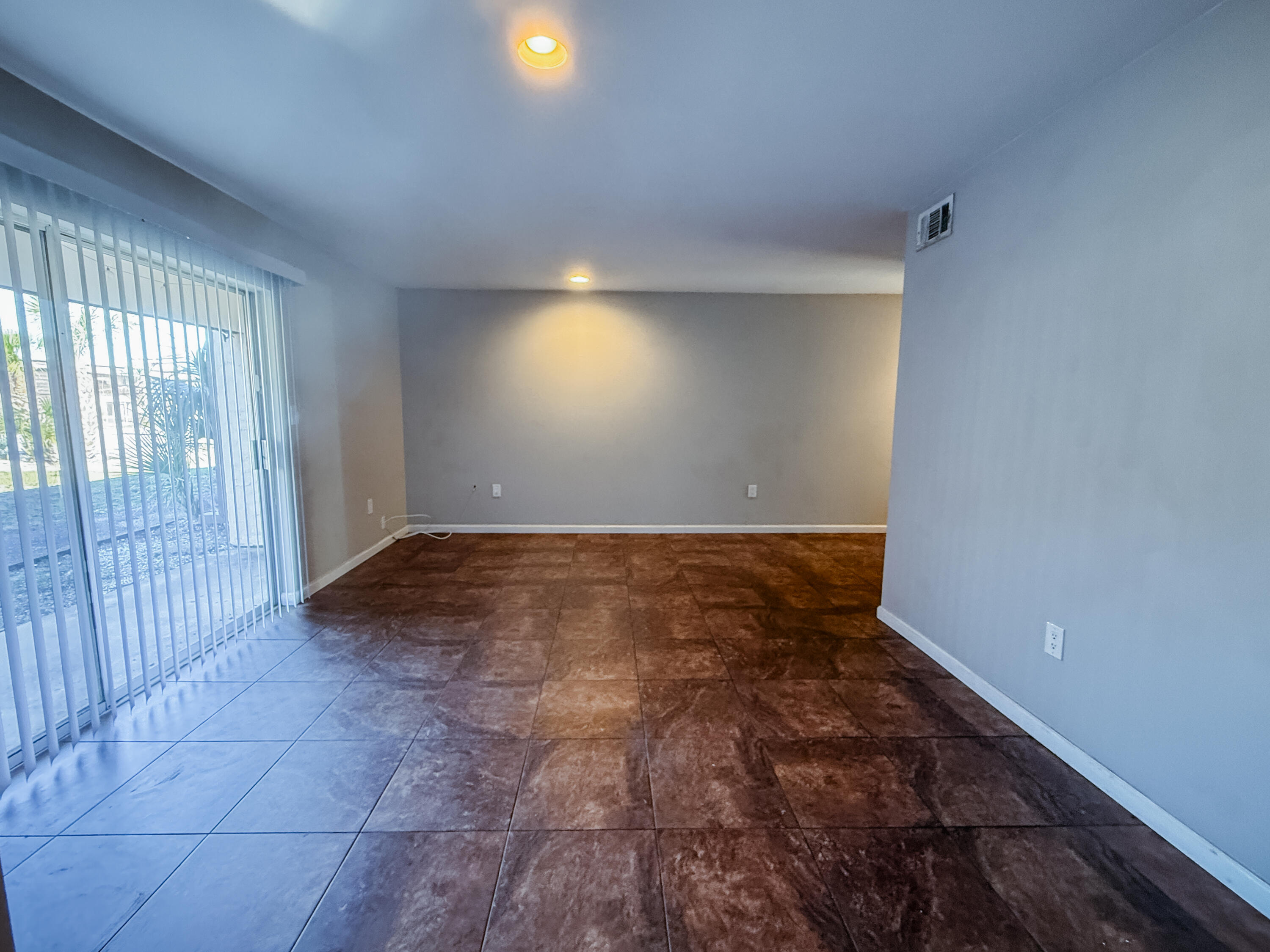 SPANISH VILLAS CONDO - Residential Lease