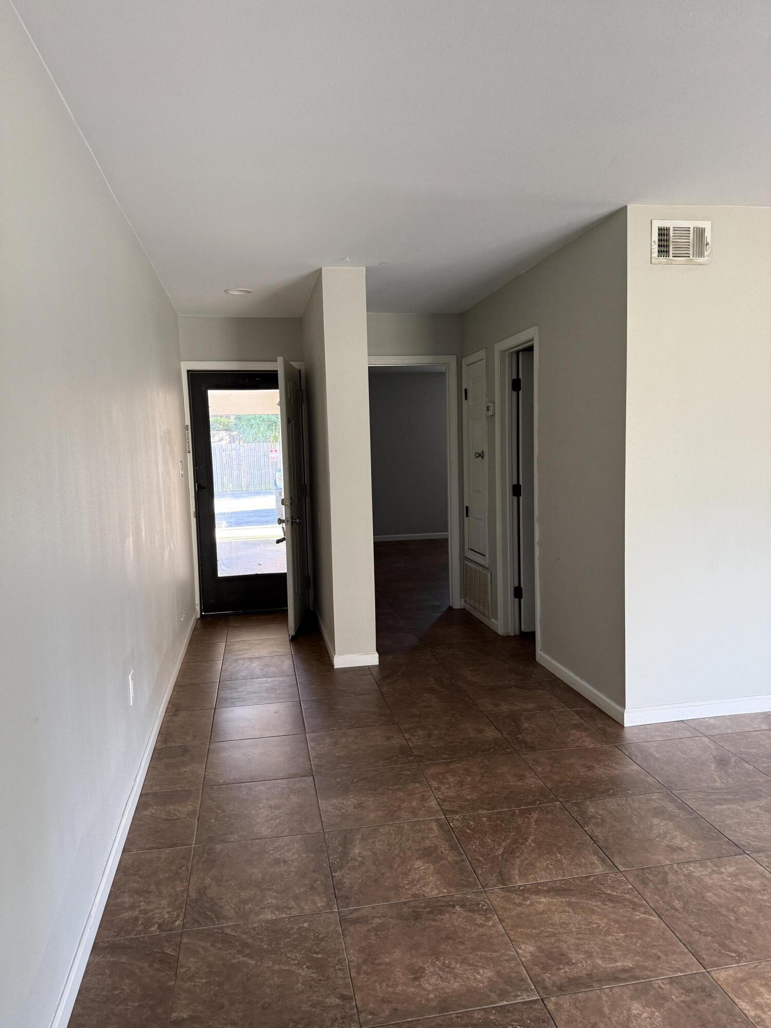 SPANISH VILLAS CONDO - Residential Lease