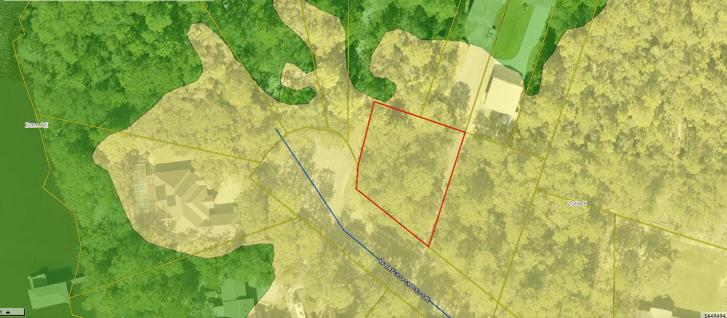 MCLEAN'S UNRECD - Land