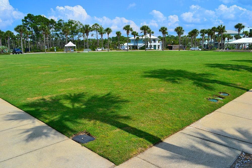 GULF PLACE RESIDENCES - Residential