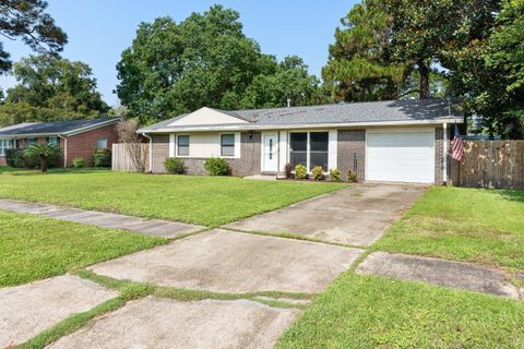 A home in Fort Walton Beach