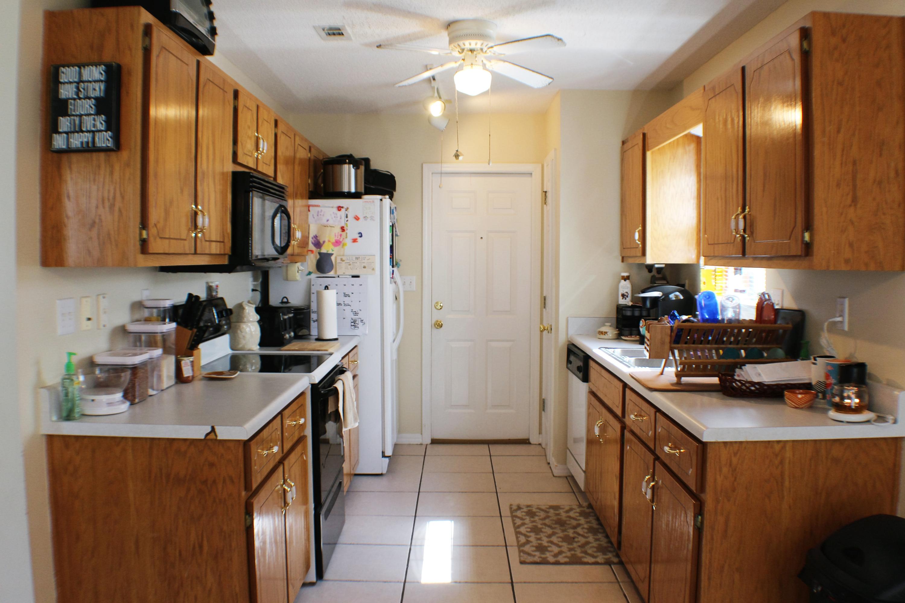 HILLTOP ACRES - Residential