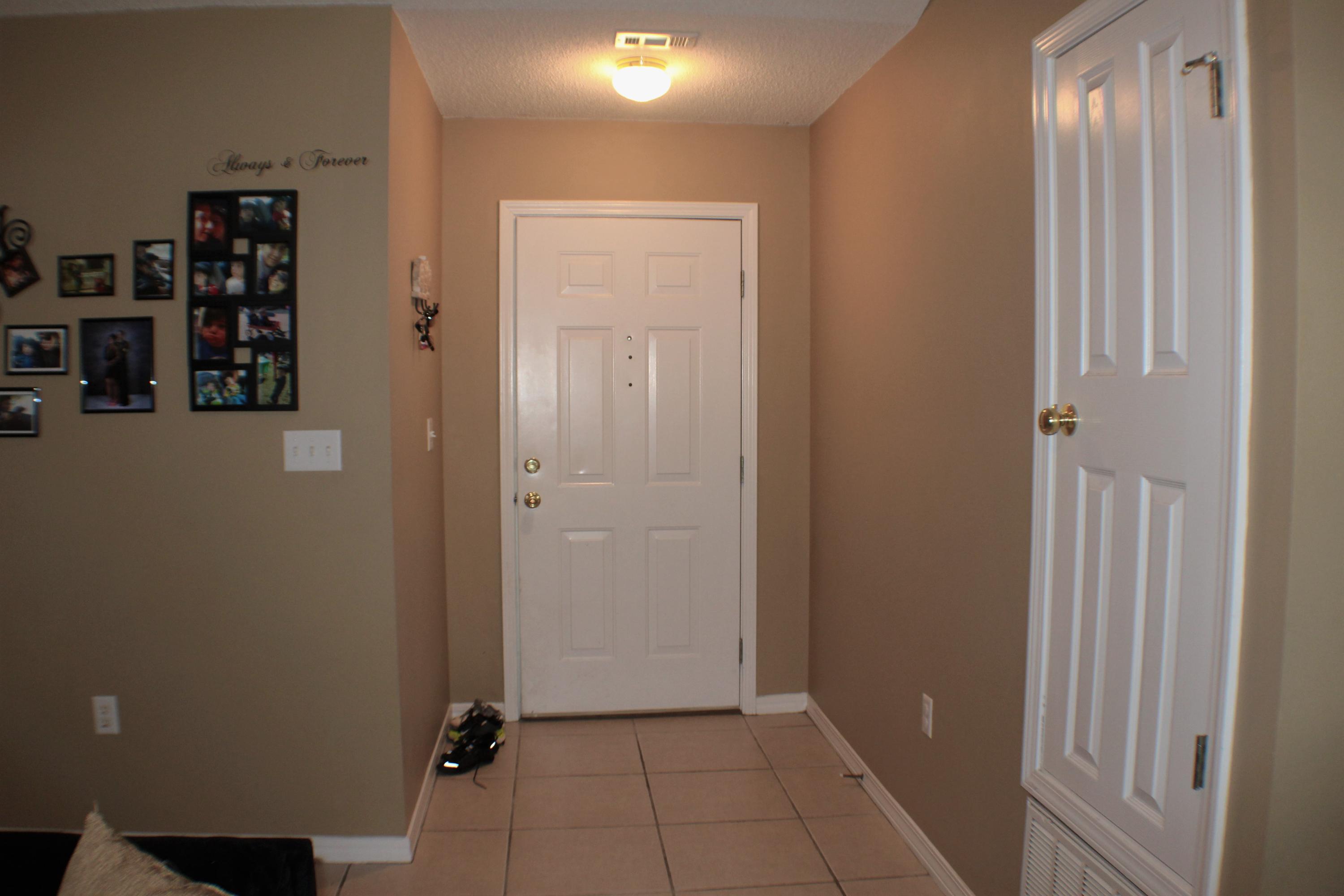 HILLTOP ACRES - Residential