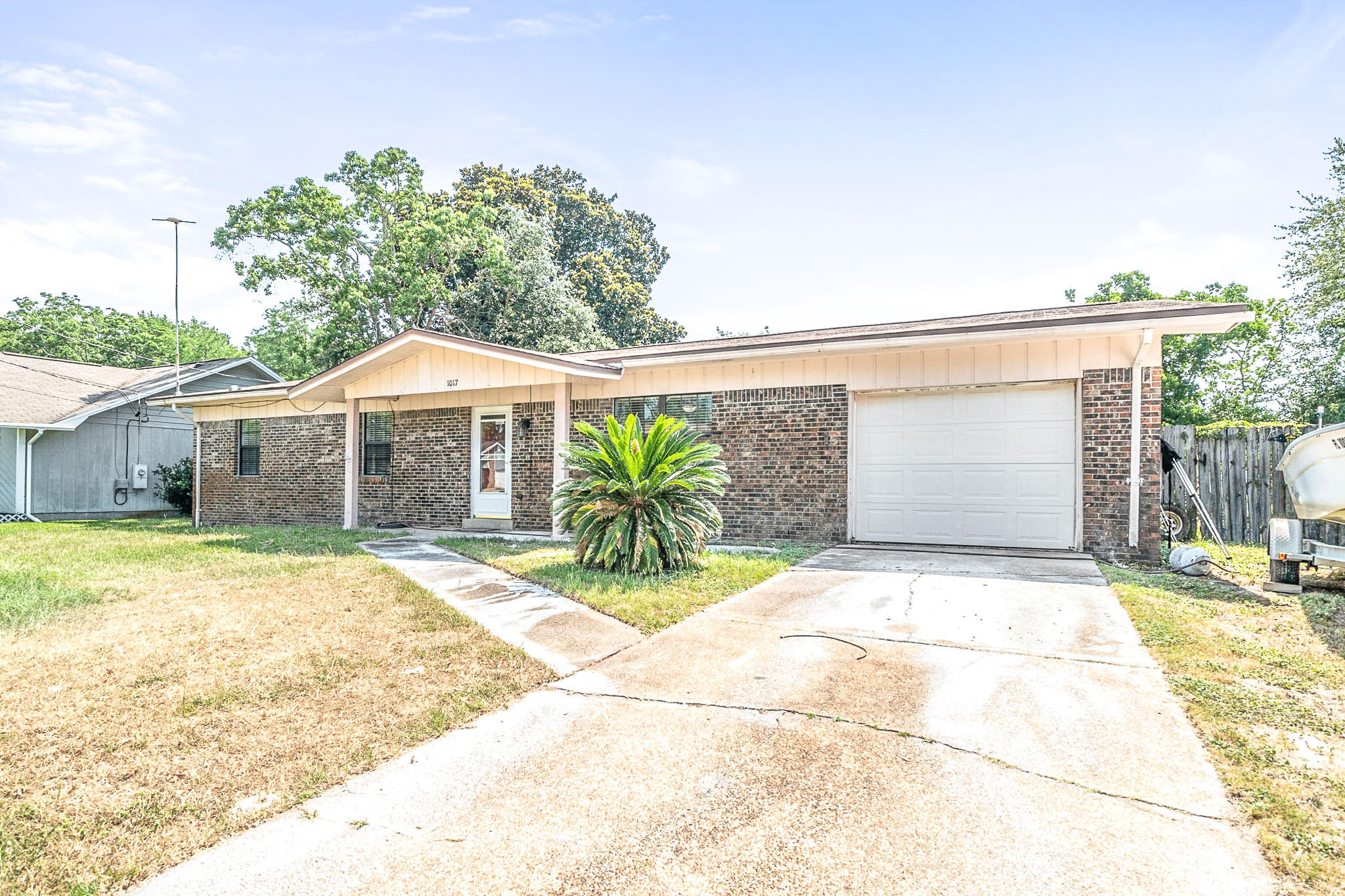 CHATEAU PRES DE LA MER - Residential