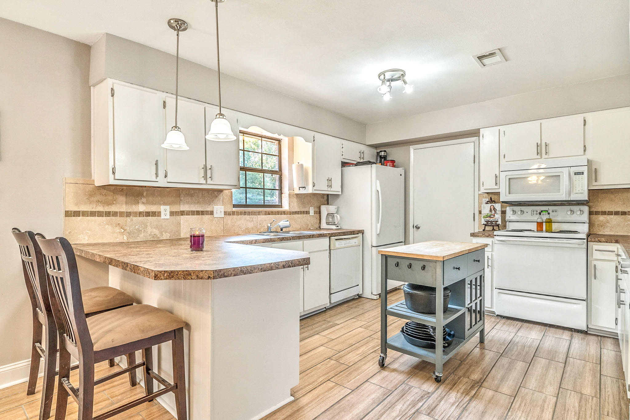 CHATEAU PRES DE LA MER - Residential