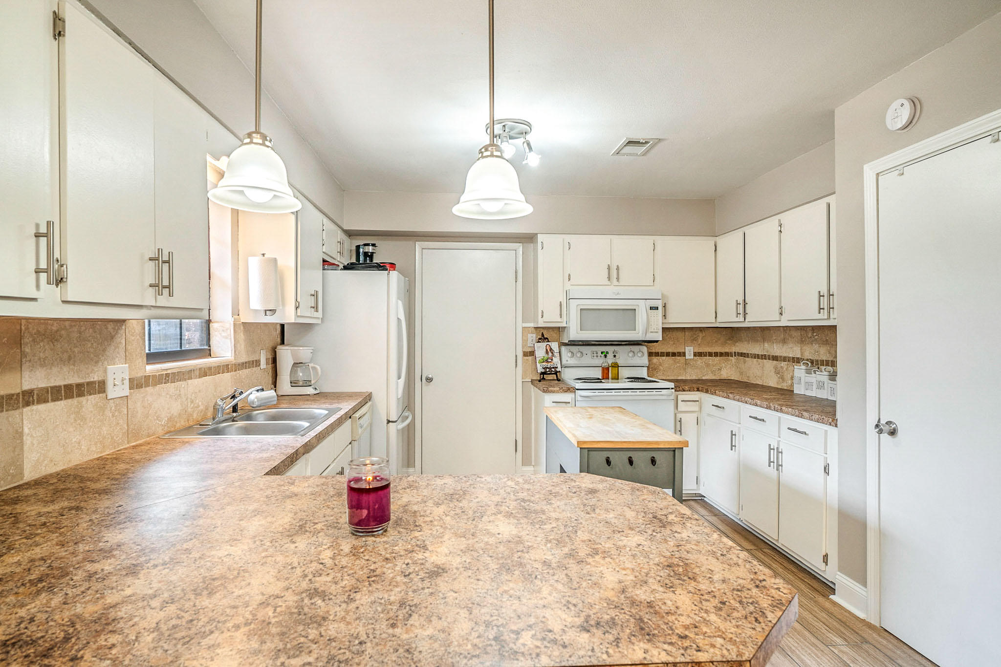 CHATEAU PRES DE LA MER - Residential