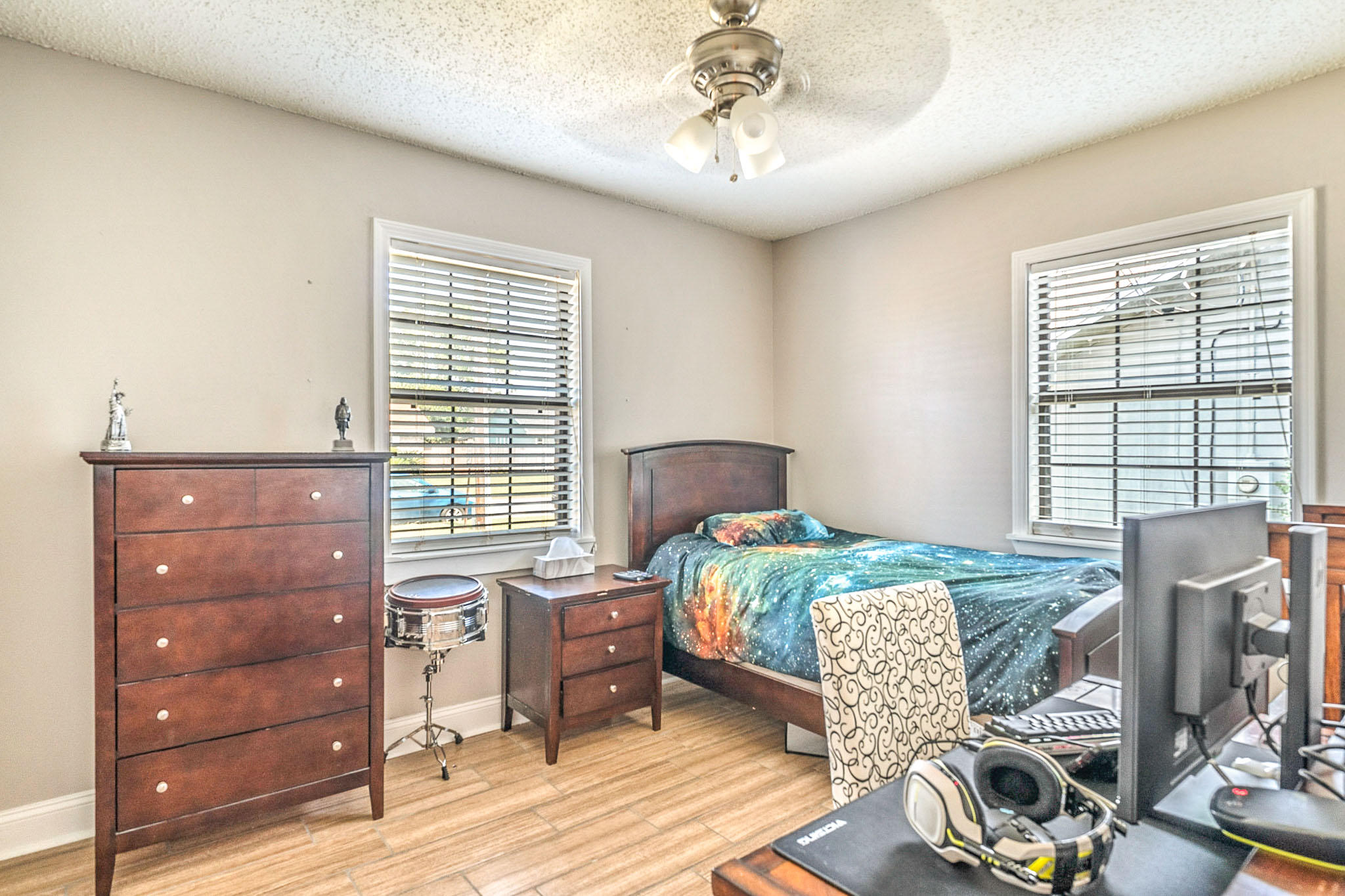 CHATEAU PRES DE LA MER - Residential