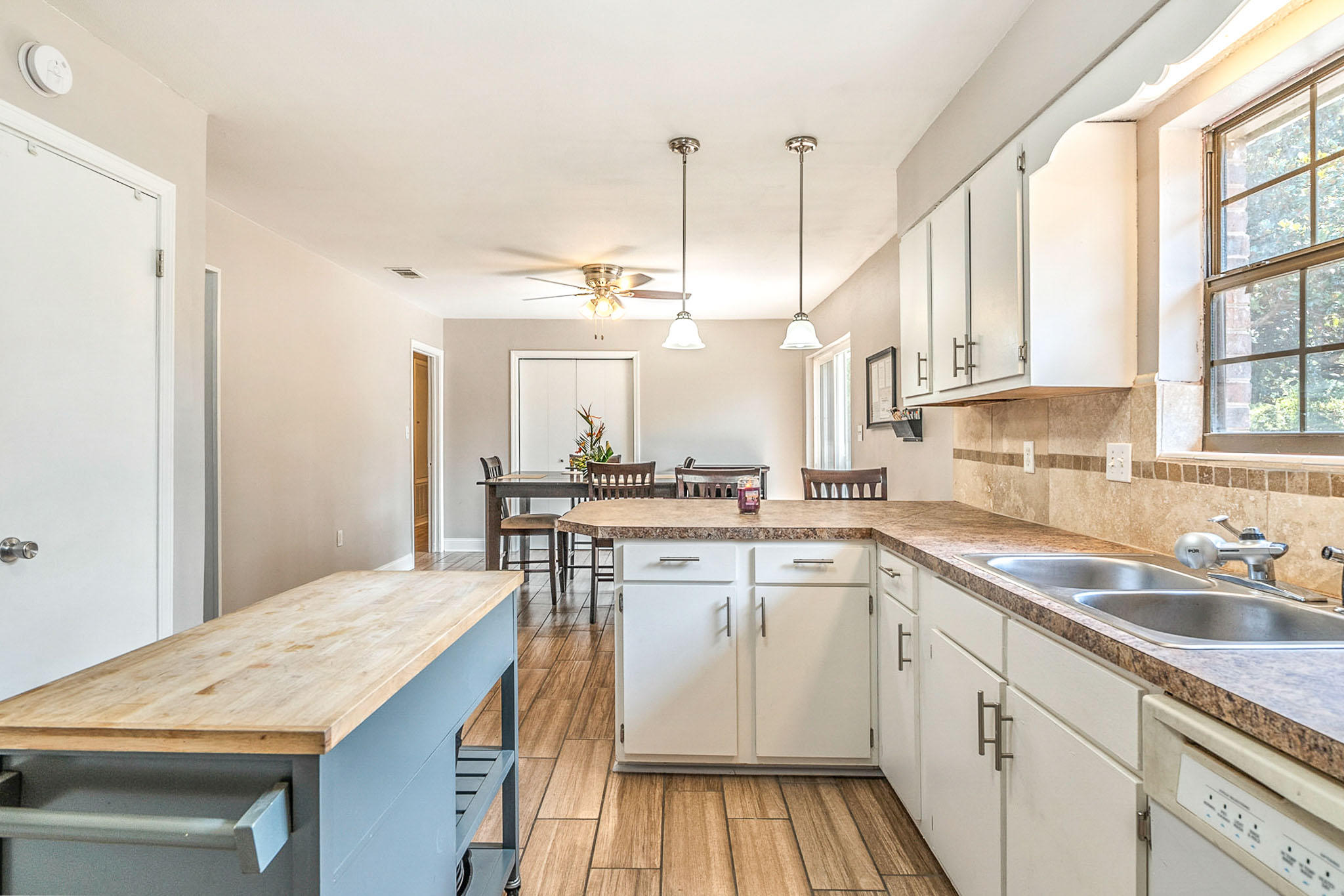 CHATEAU PRES DE LA MER - Residential