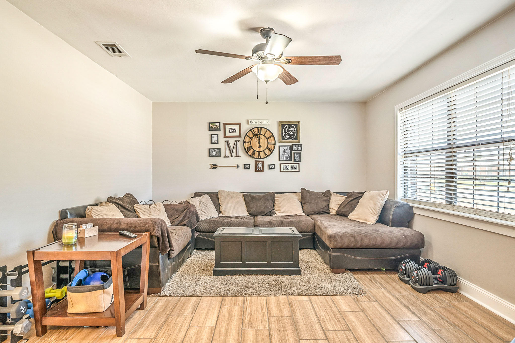 CHATEAU PRES DE LA MER - Residential