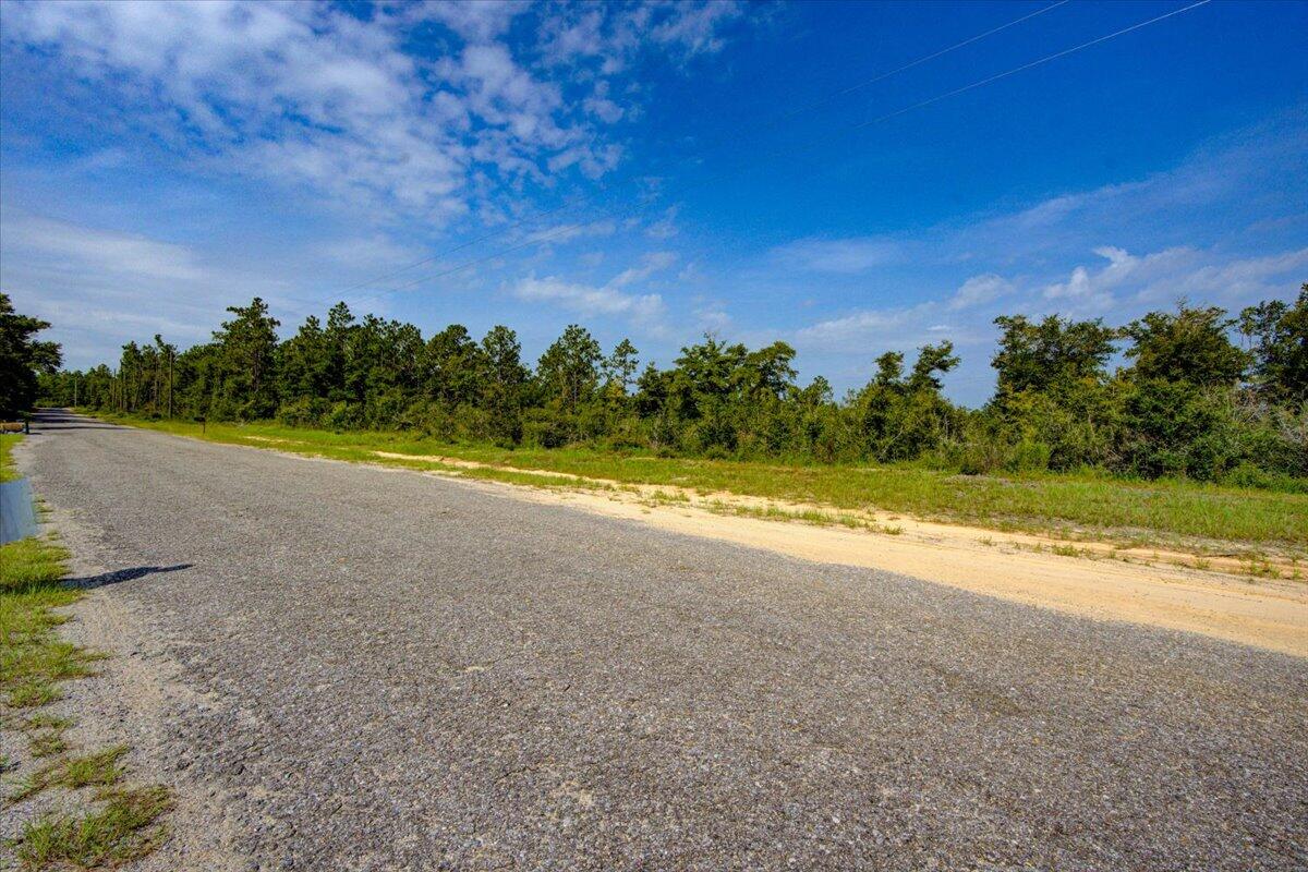 METES & BOUNDS - Land