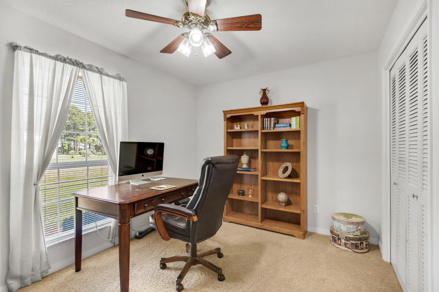 HOLIDAY SHORES ESTATES - Residential