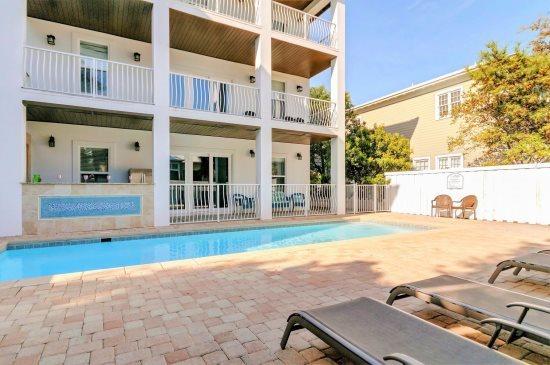 FRANGISTA BEACH - Residential