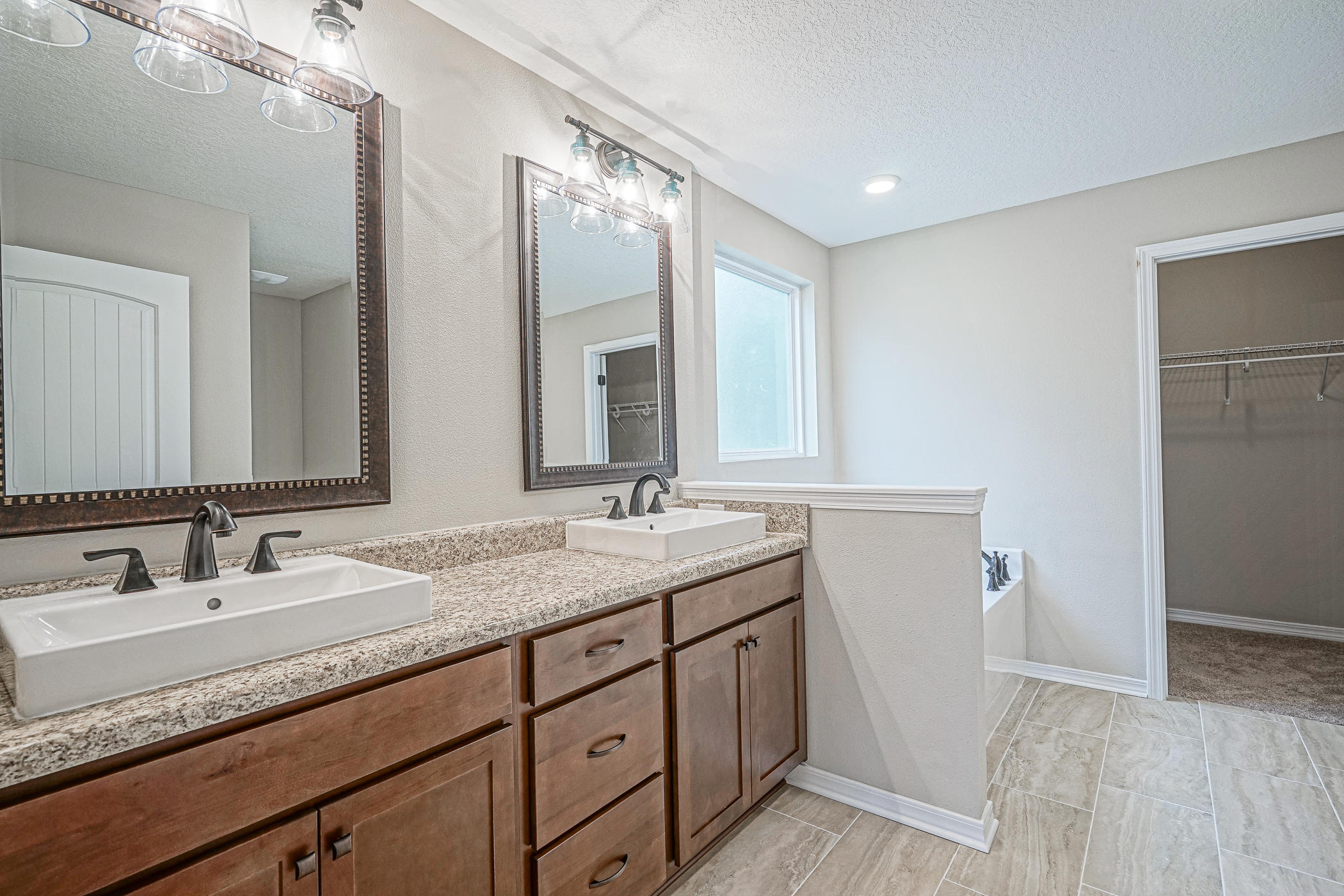 STILLWELL SOUTH - Residential