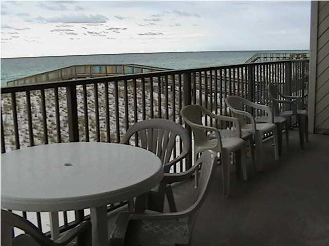 EMERALD SURF CONDO - Residential