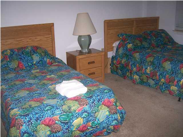 EMERALD SURF CONDO - Residential