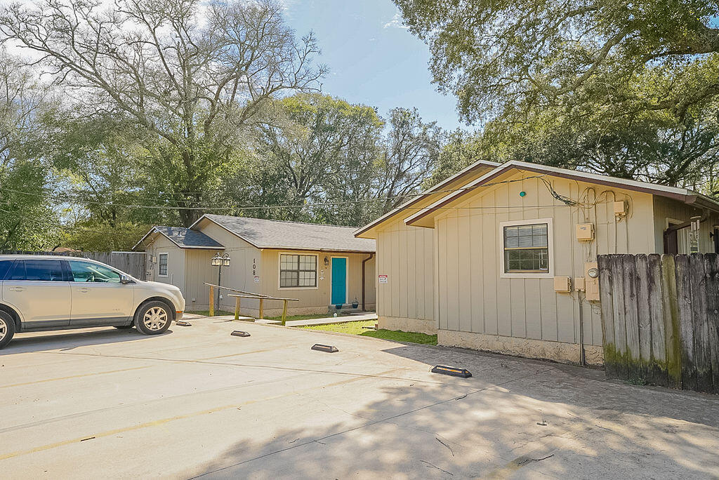 FIELD S/D - Residential