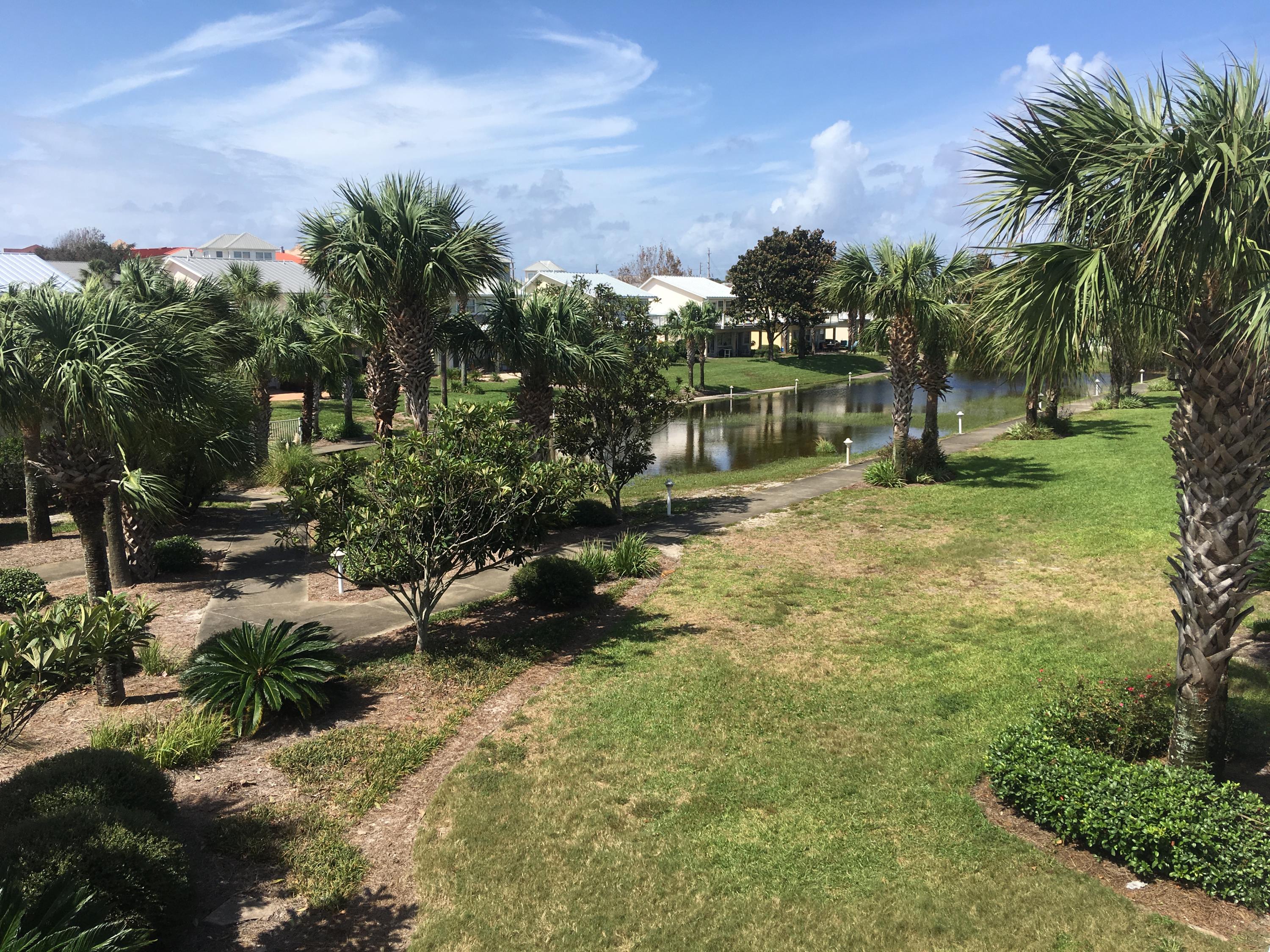 MAINSAIL TOWNHOMES - Residential