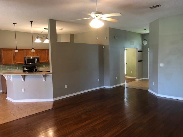 HOLLEY BY THE SEA - Residential