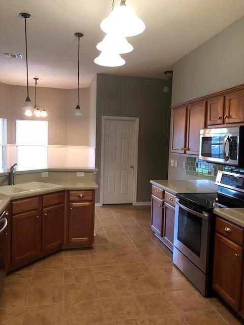 HOLLEY BY THE SEA - Residential