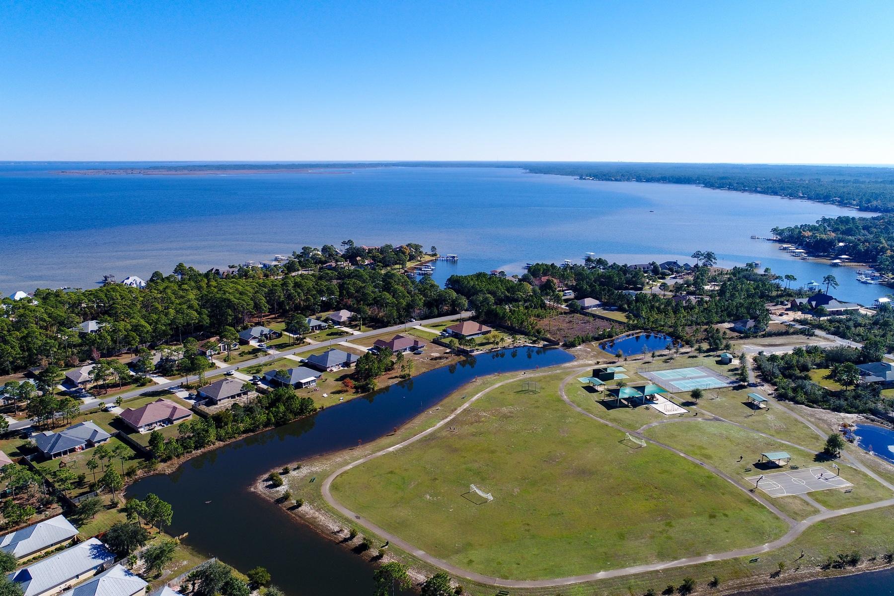 DRIFTWOOD ESTATES - Land