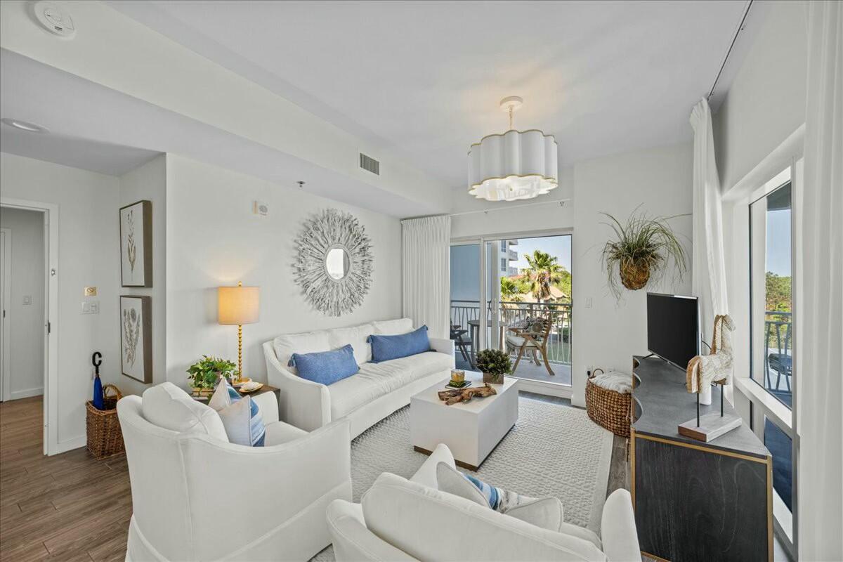 5002 S Sandestin Boulevard 6421/23