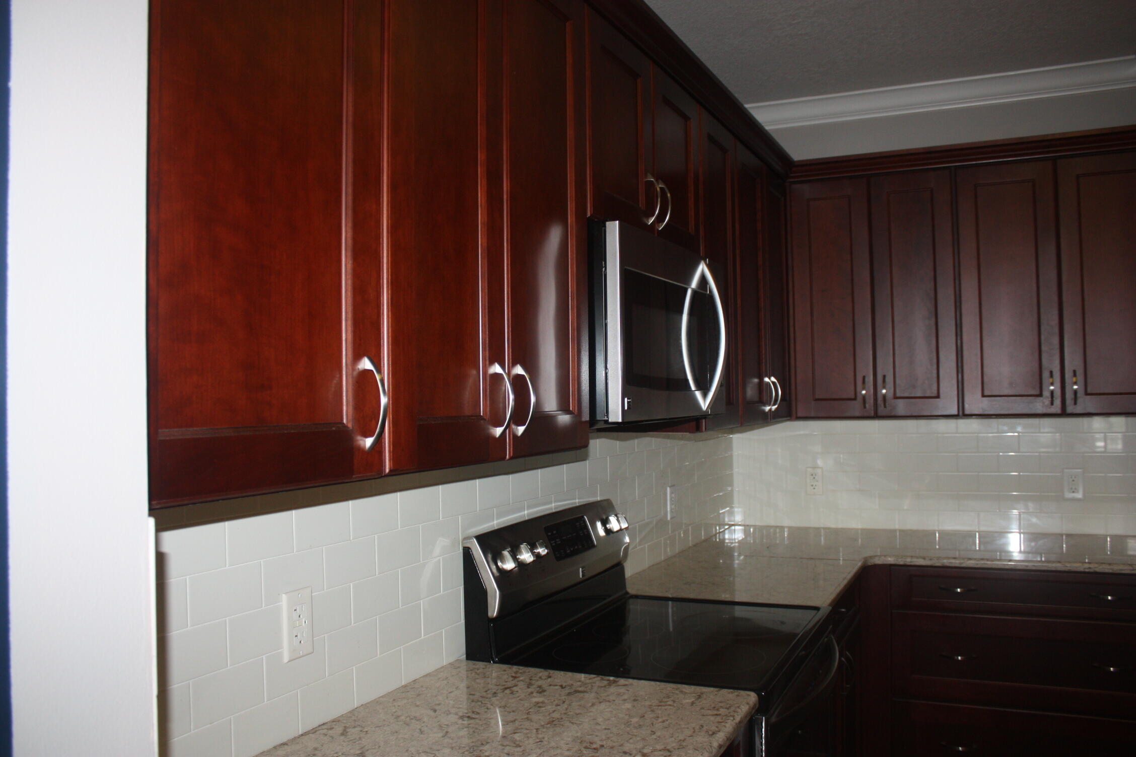 FRENCH QUARTERS - Residential Lease