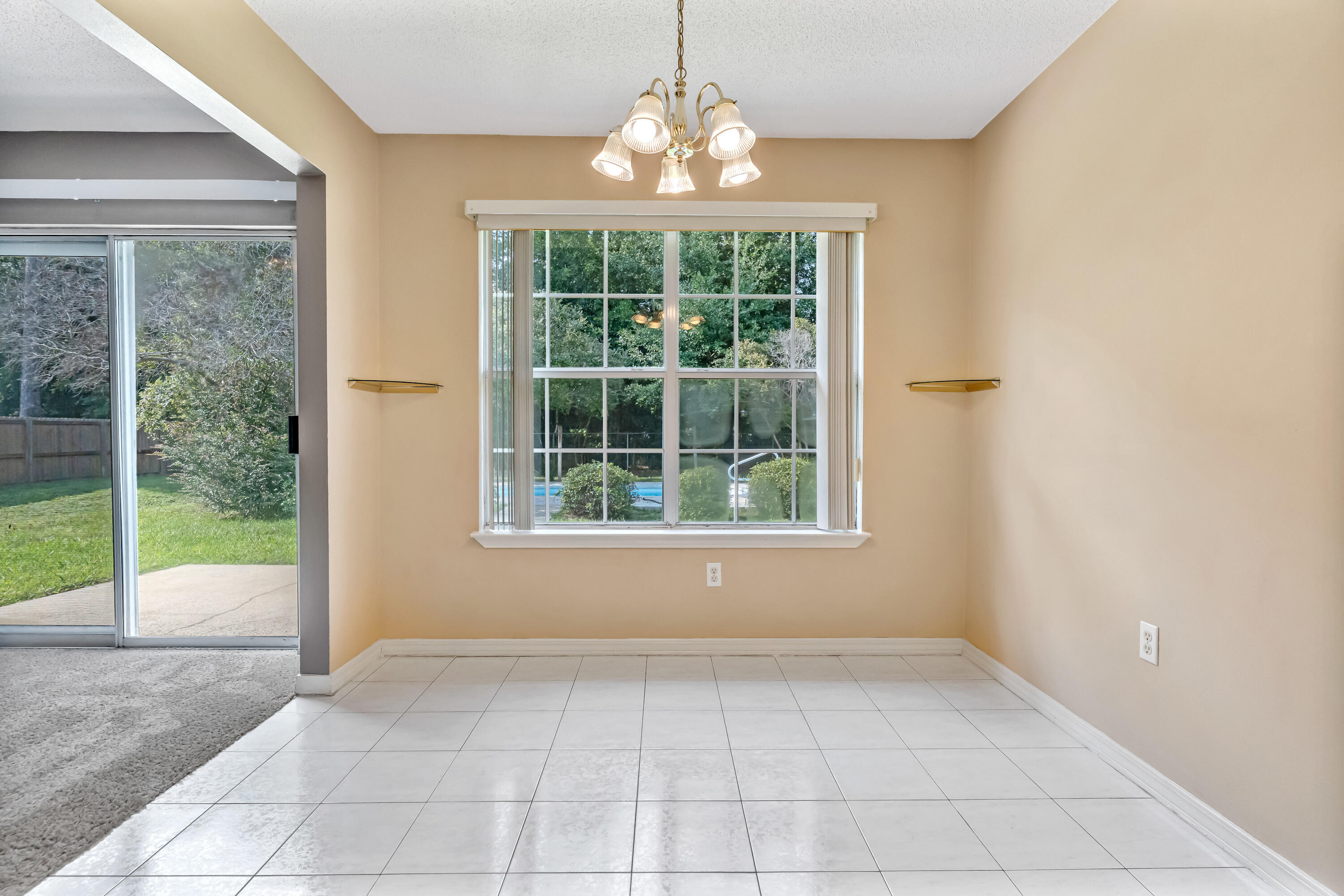 COUNTRYVIEW ESTATES 4TH ADDN PH 6 - Residential