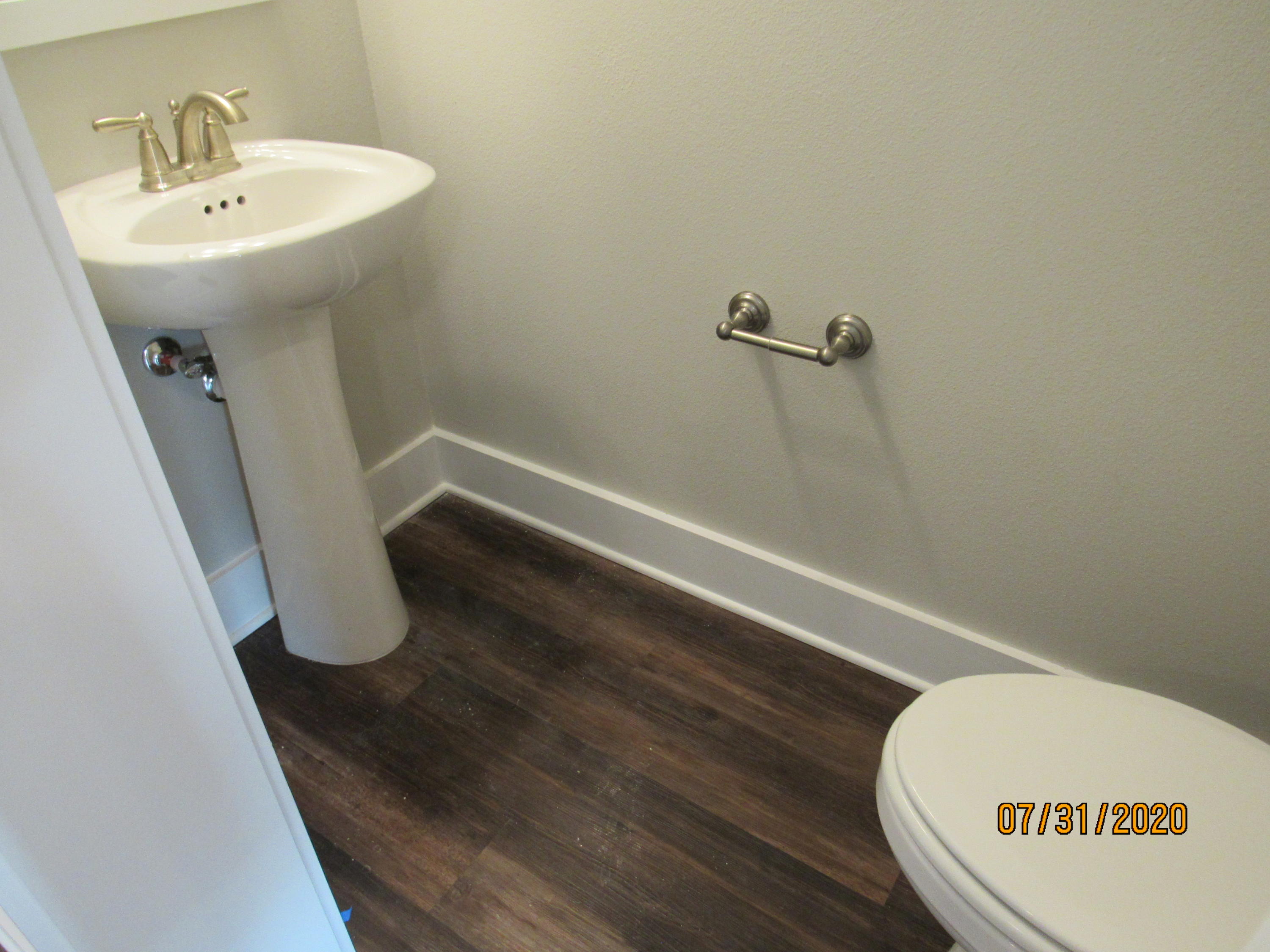 VERANDAS AT FREEPORT - Residential Lease