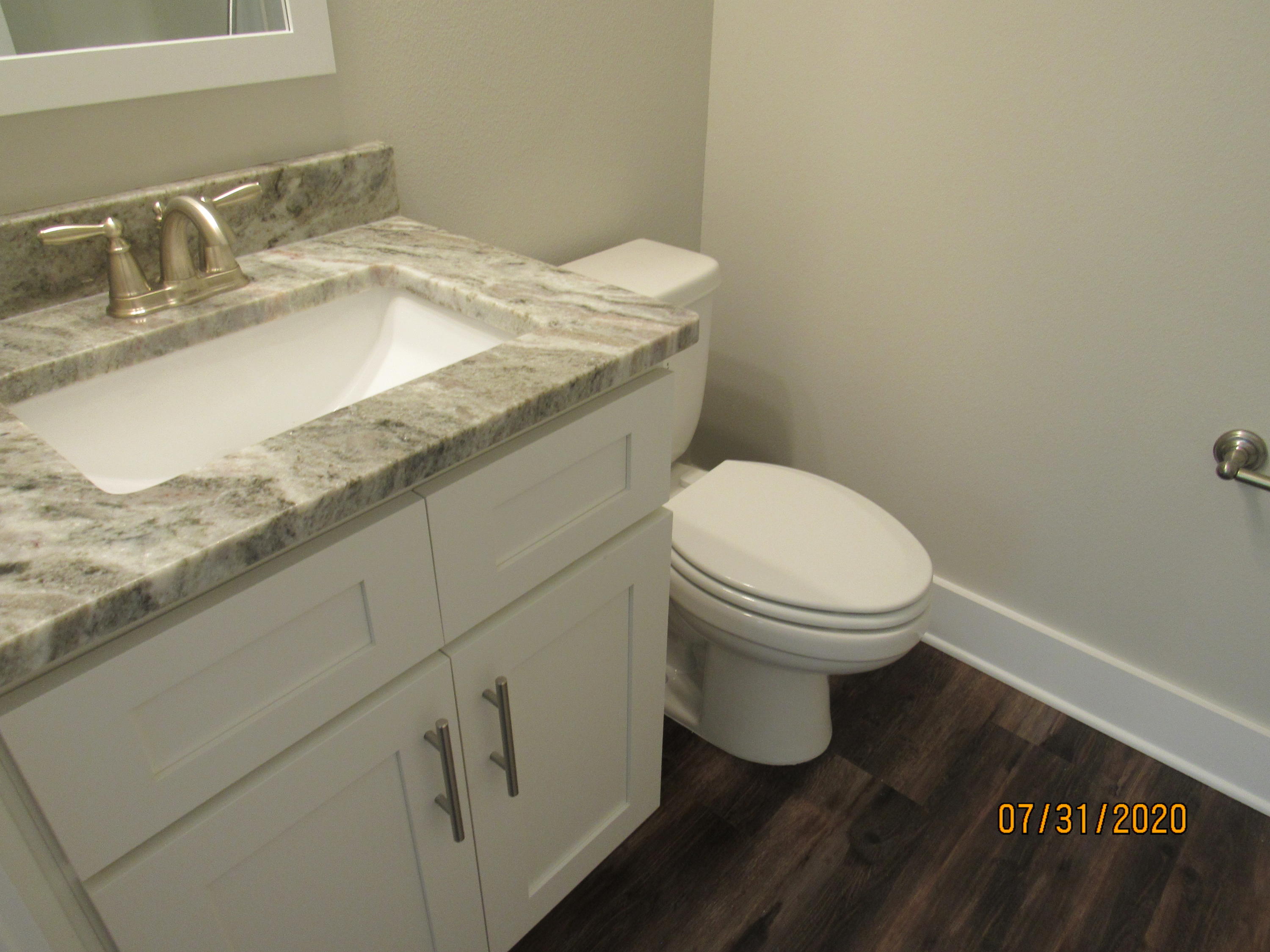 VERANDAS AT FREEPORT - Residential Lease