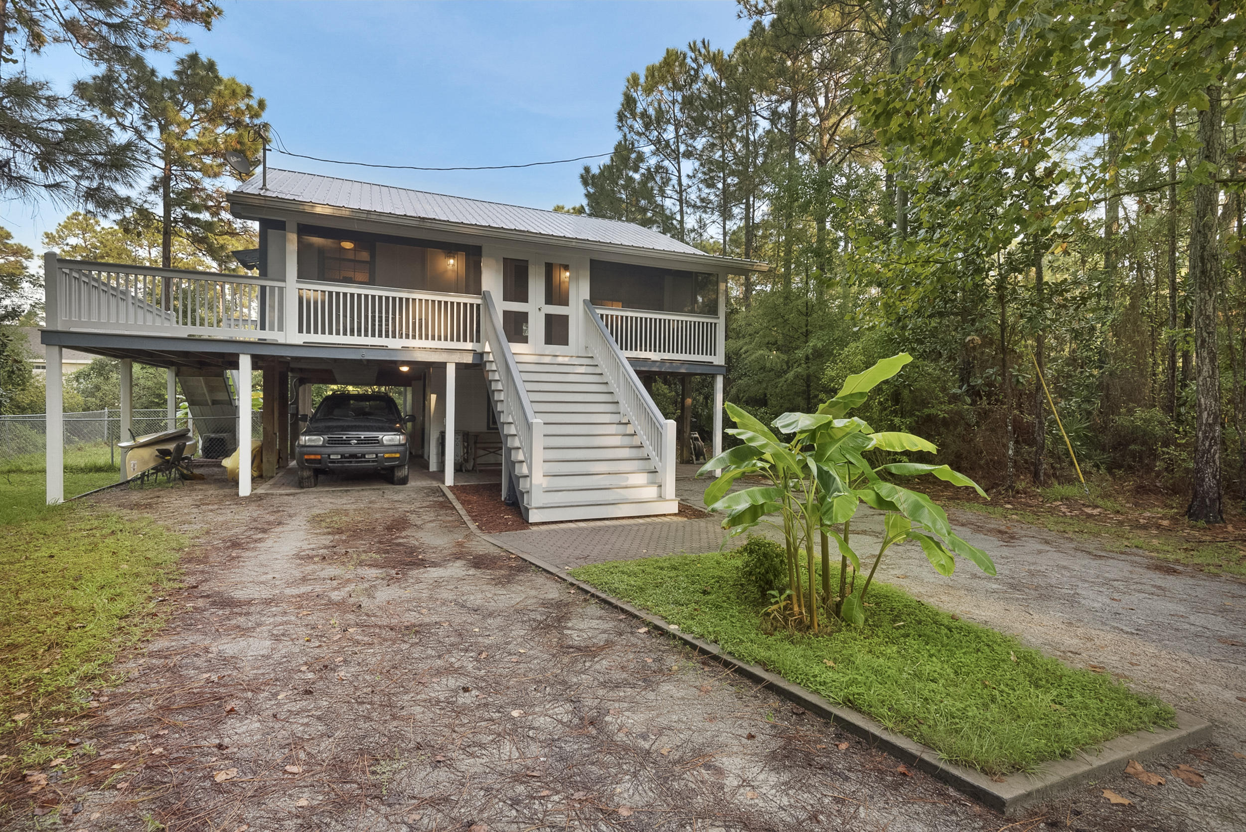 NO RECORDED SUBDIVISION - Residential