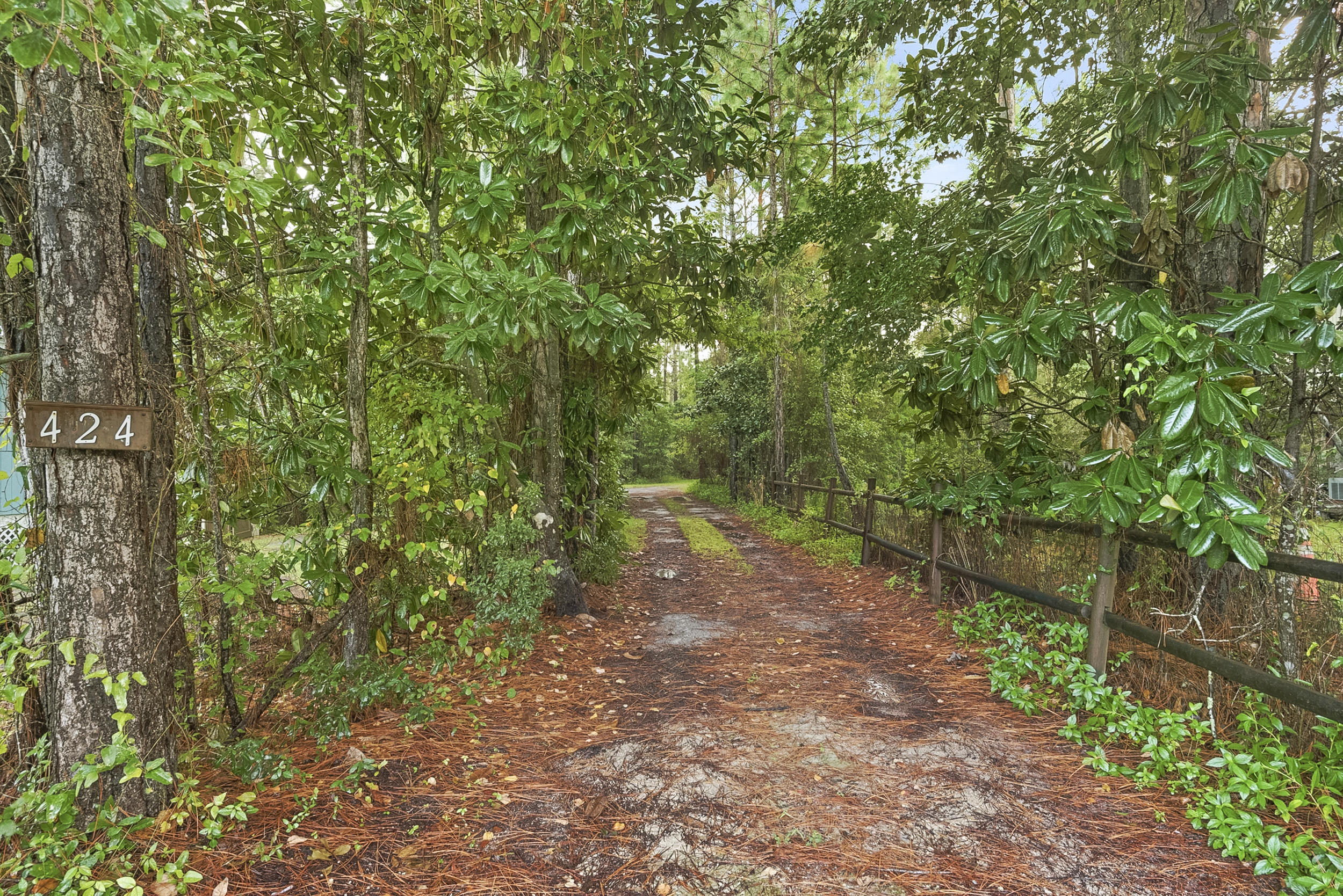 NO RECORDED SUBDIVISION - Residential