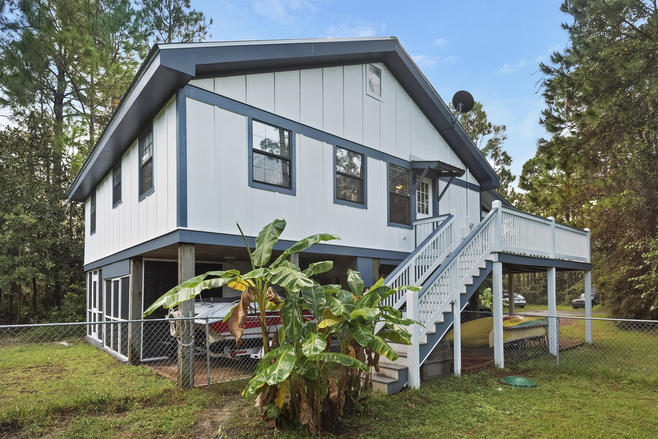 NO RECORDED SUBDIVISION - Residential