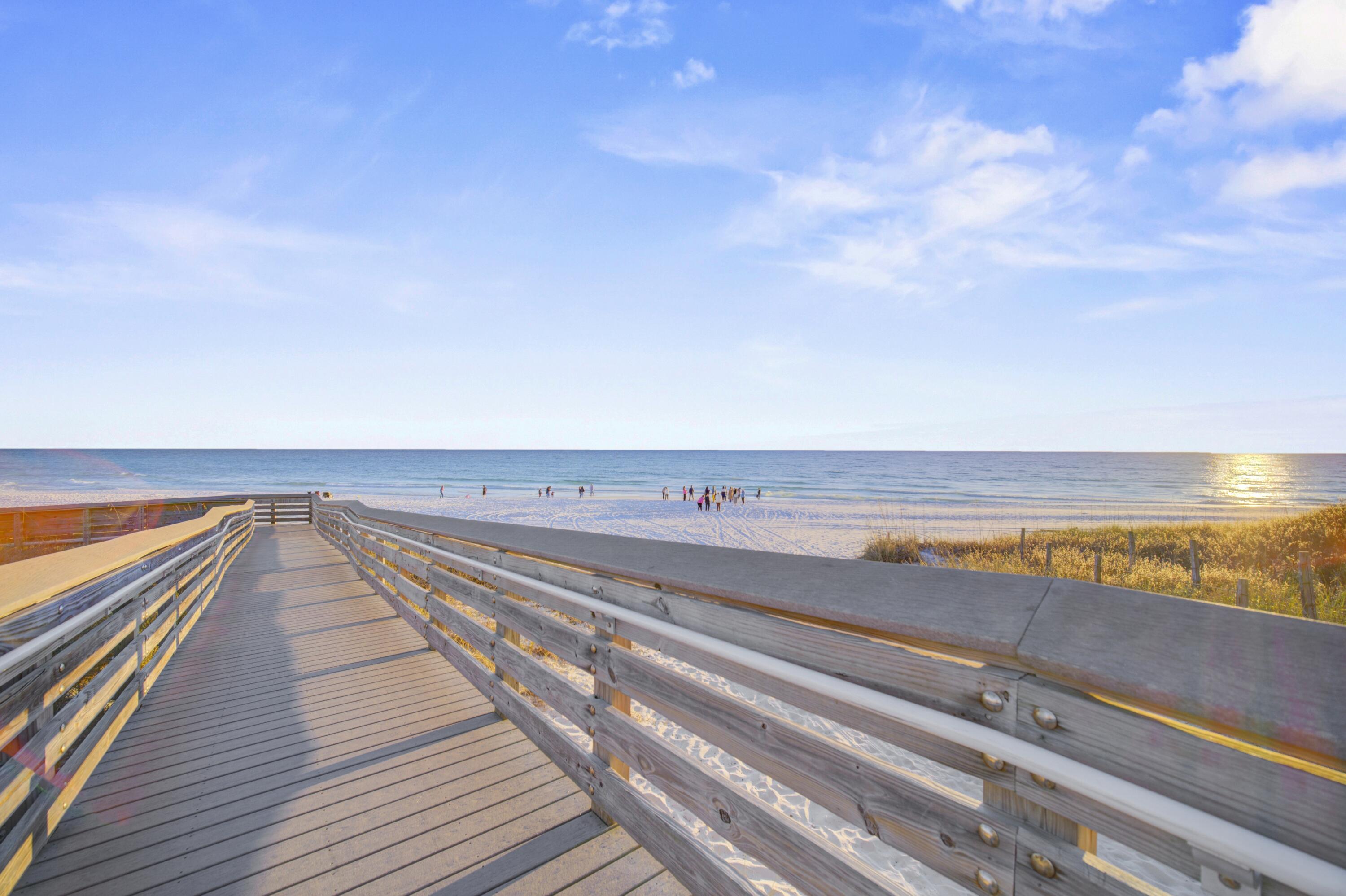 INN AT GULF PLACE - Residential