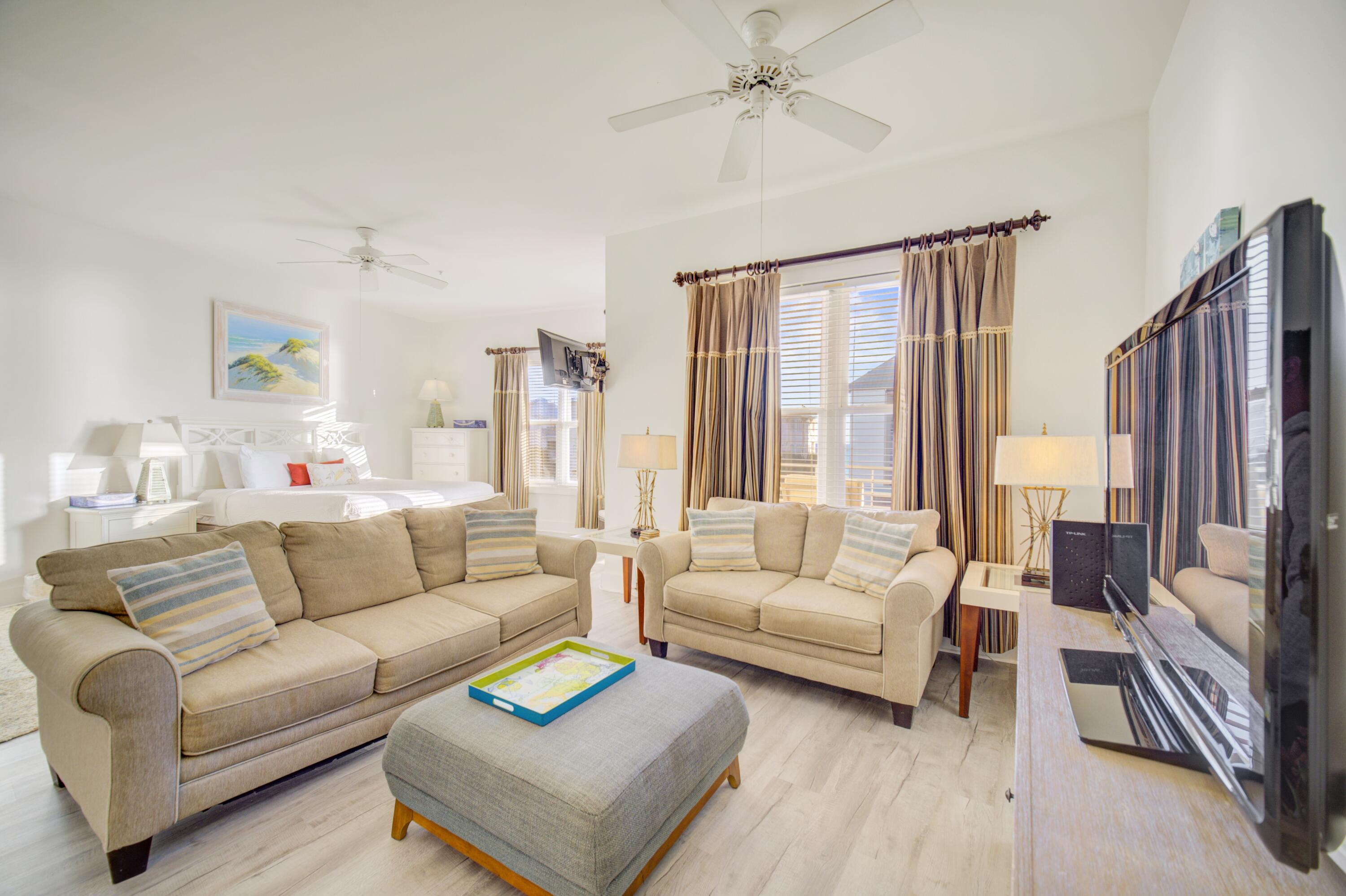 INN AT GULF PLACE - Residential