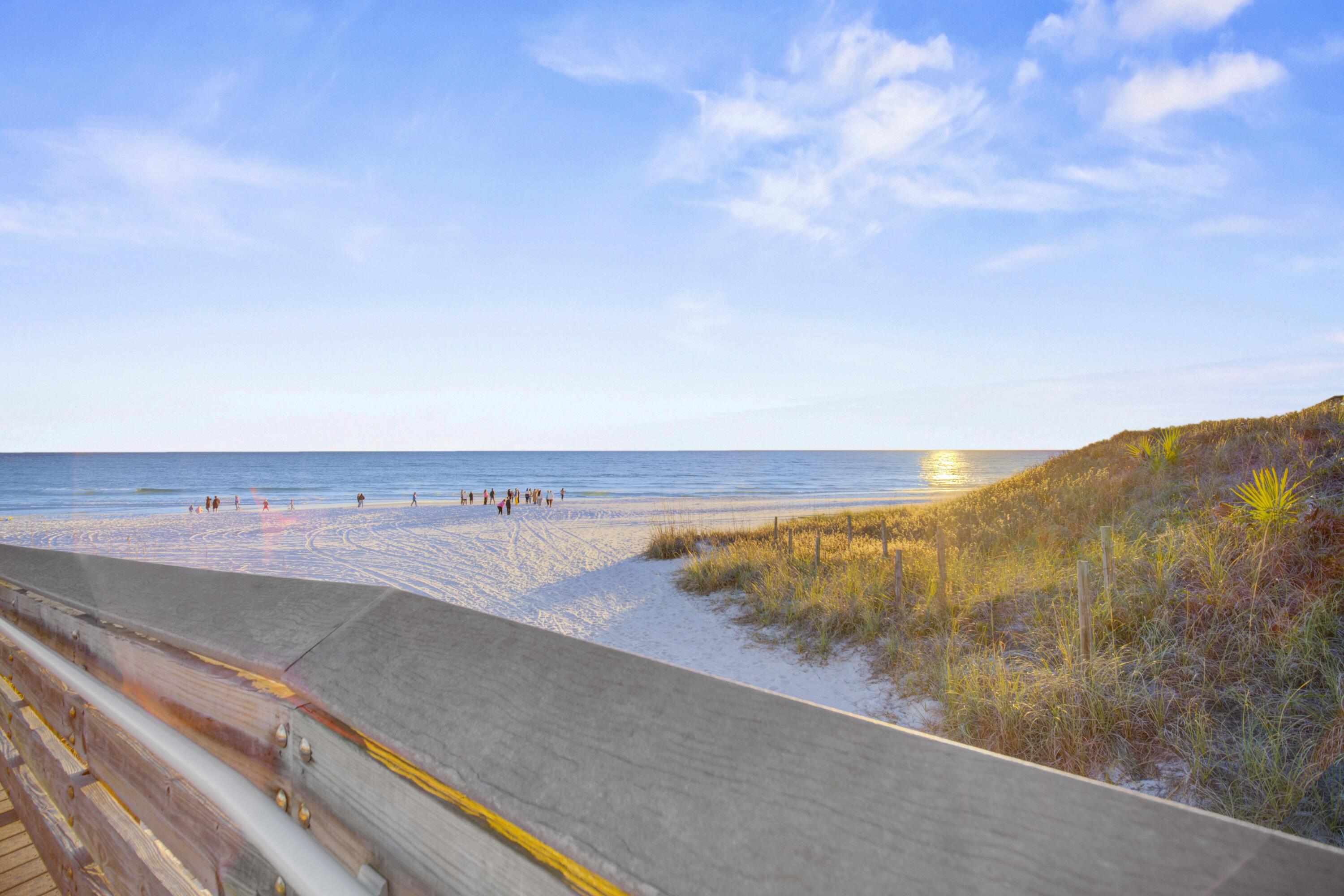 INN AT GULF PLACE - Residential