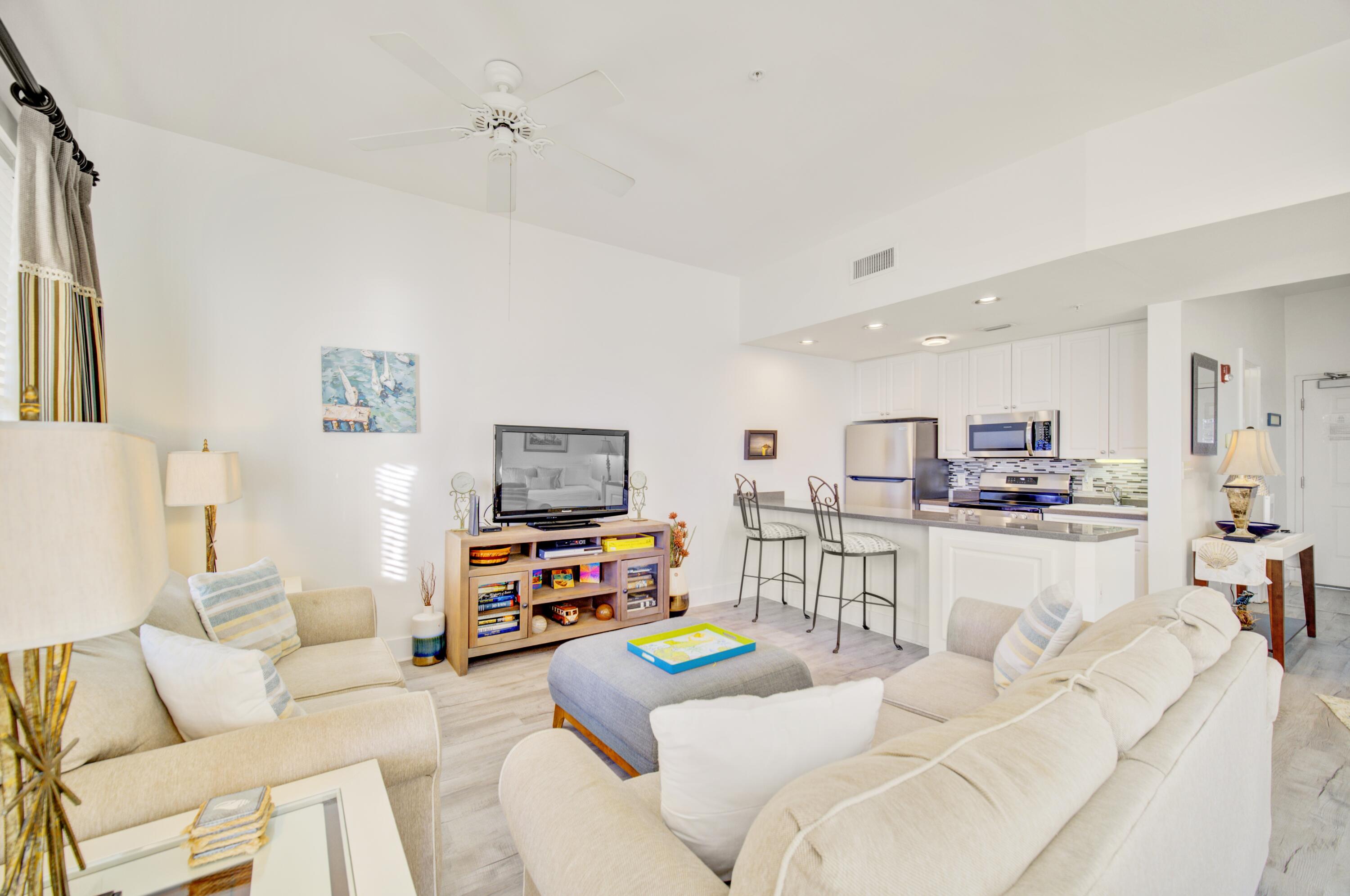 INN AT GULF PLACE - Residential