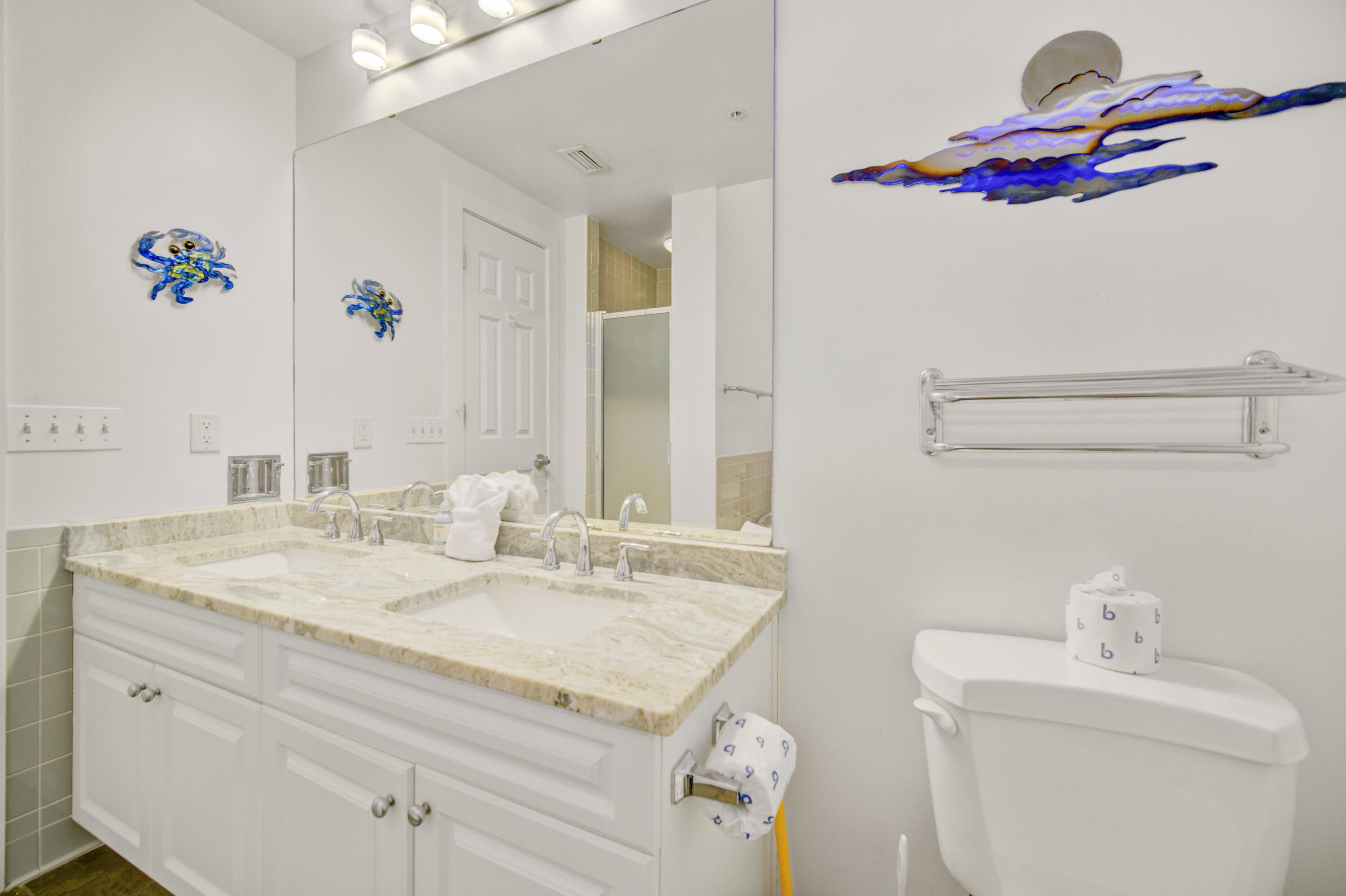 INN AT GULF PLACE - Residential