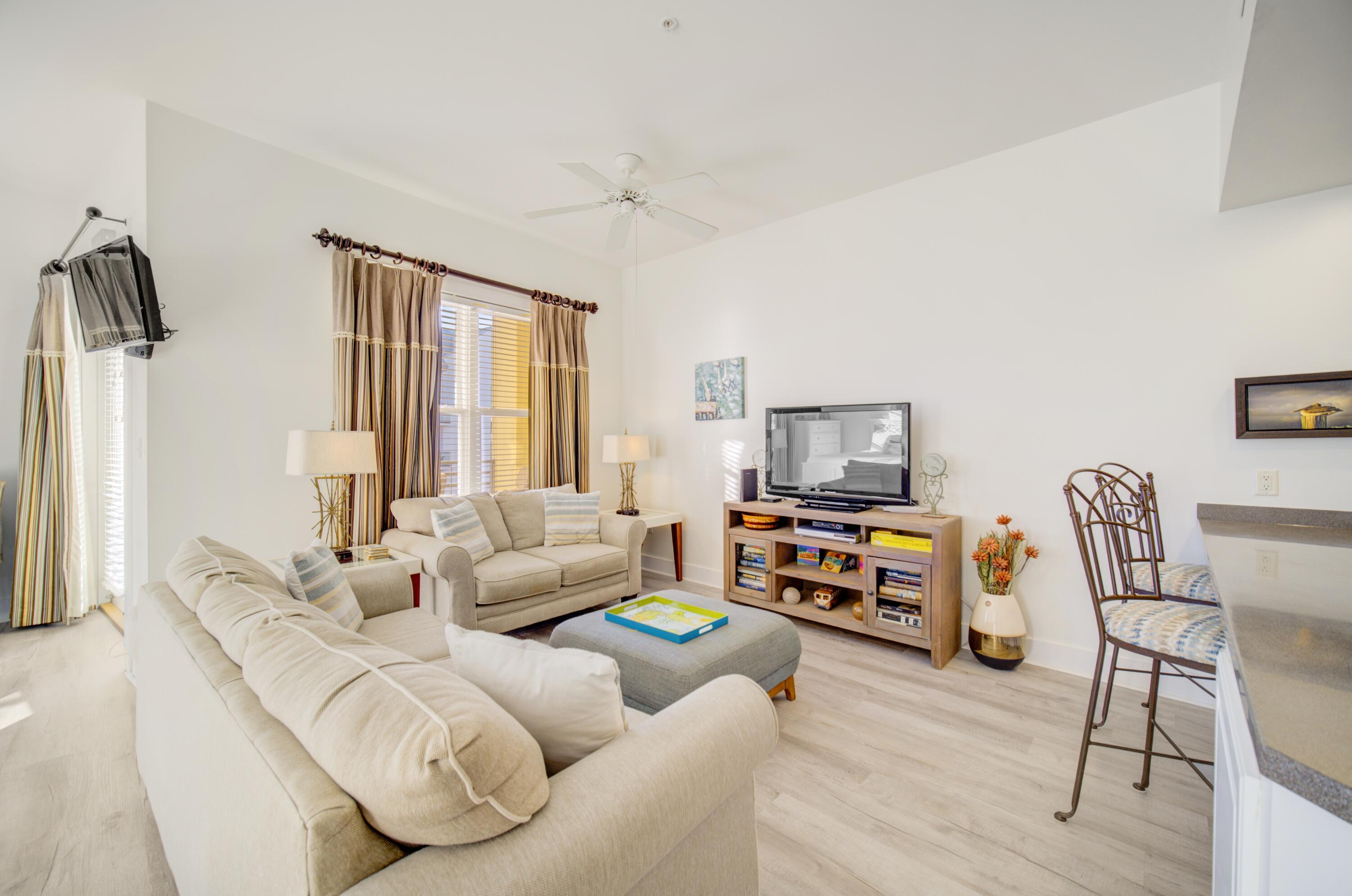 INN AT GULF PLACE - Residential