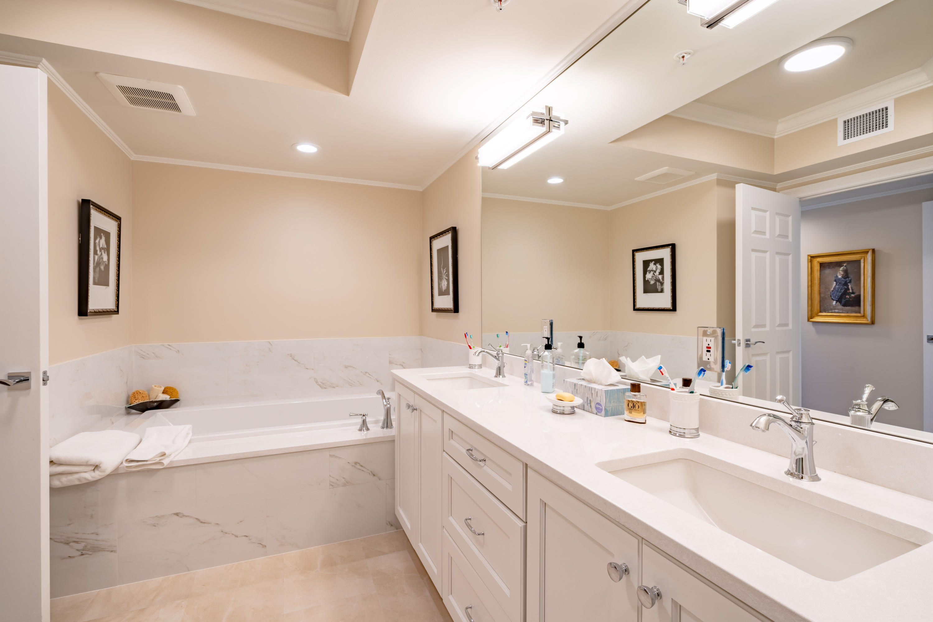 ONE BEACH CLUB DRIVE - Residential