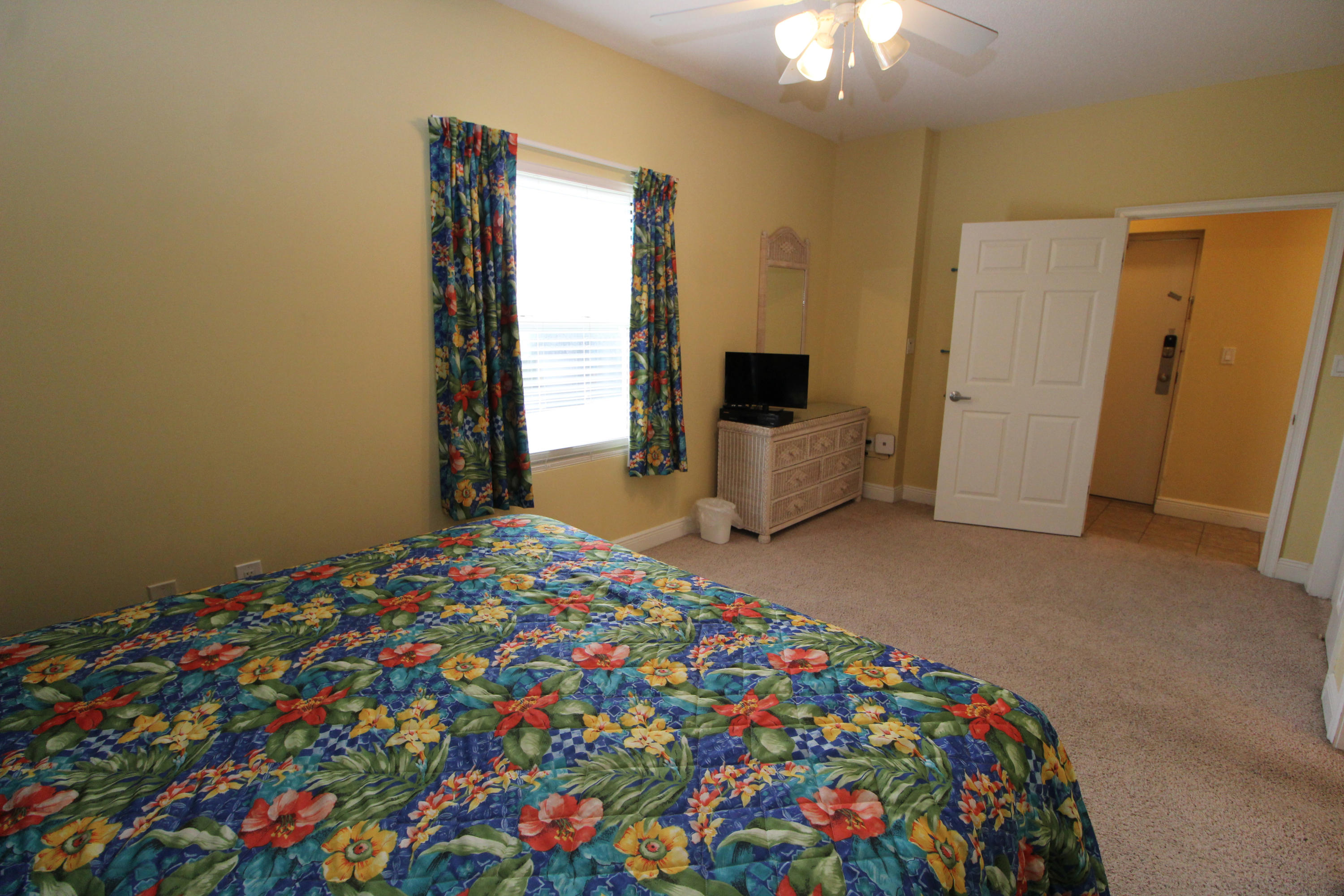 WATERS EDGE - Residential