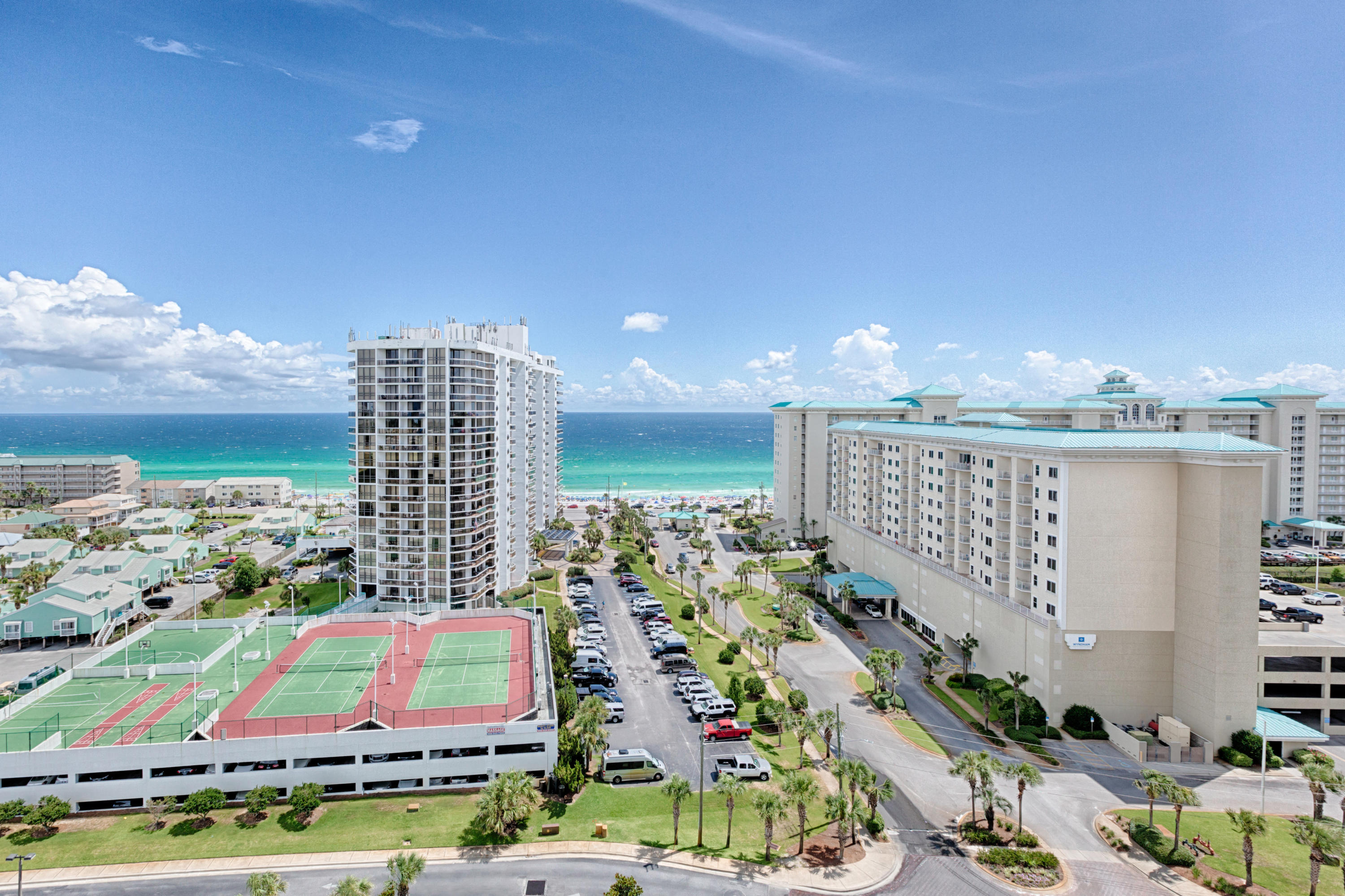 ARIEL DUNES - Residential