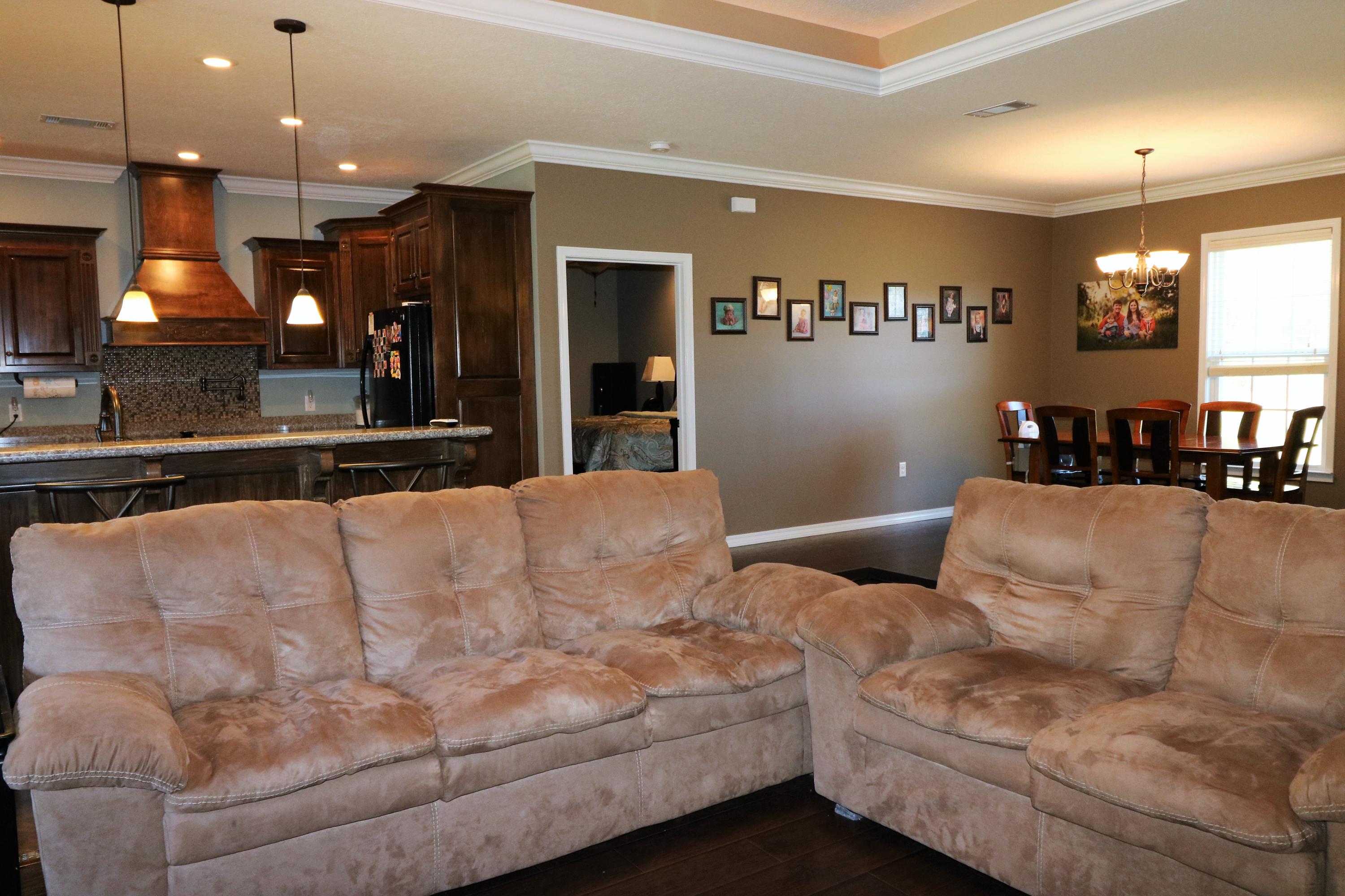 NO RECORDED SUBDIVISION - Residential