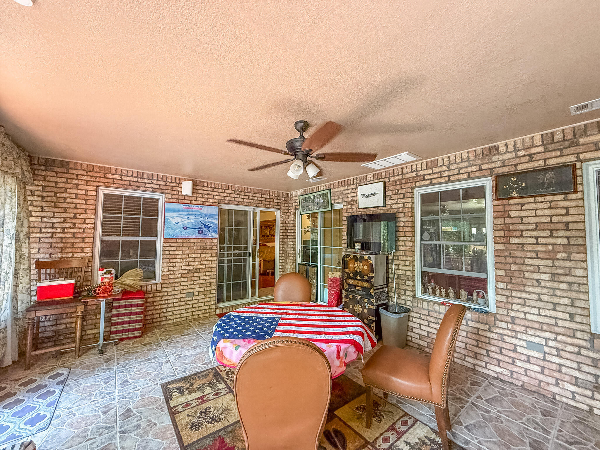 GRANDVIEW HEIGHTS - Residential