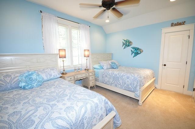 BUNGALOS AT SANDESTIN - Residential